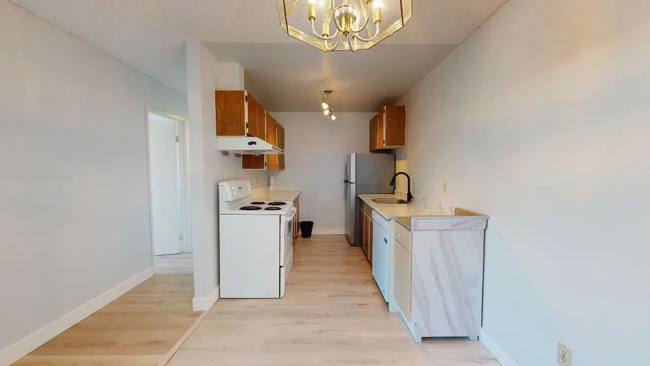 Photo 4 of 28 at #213 – 7240 Lindsay Road