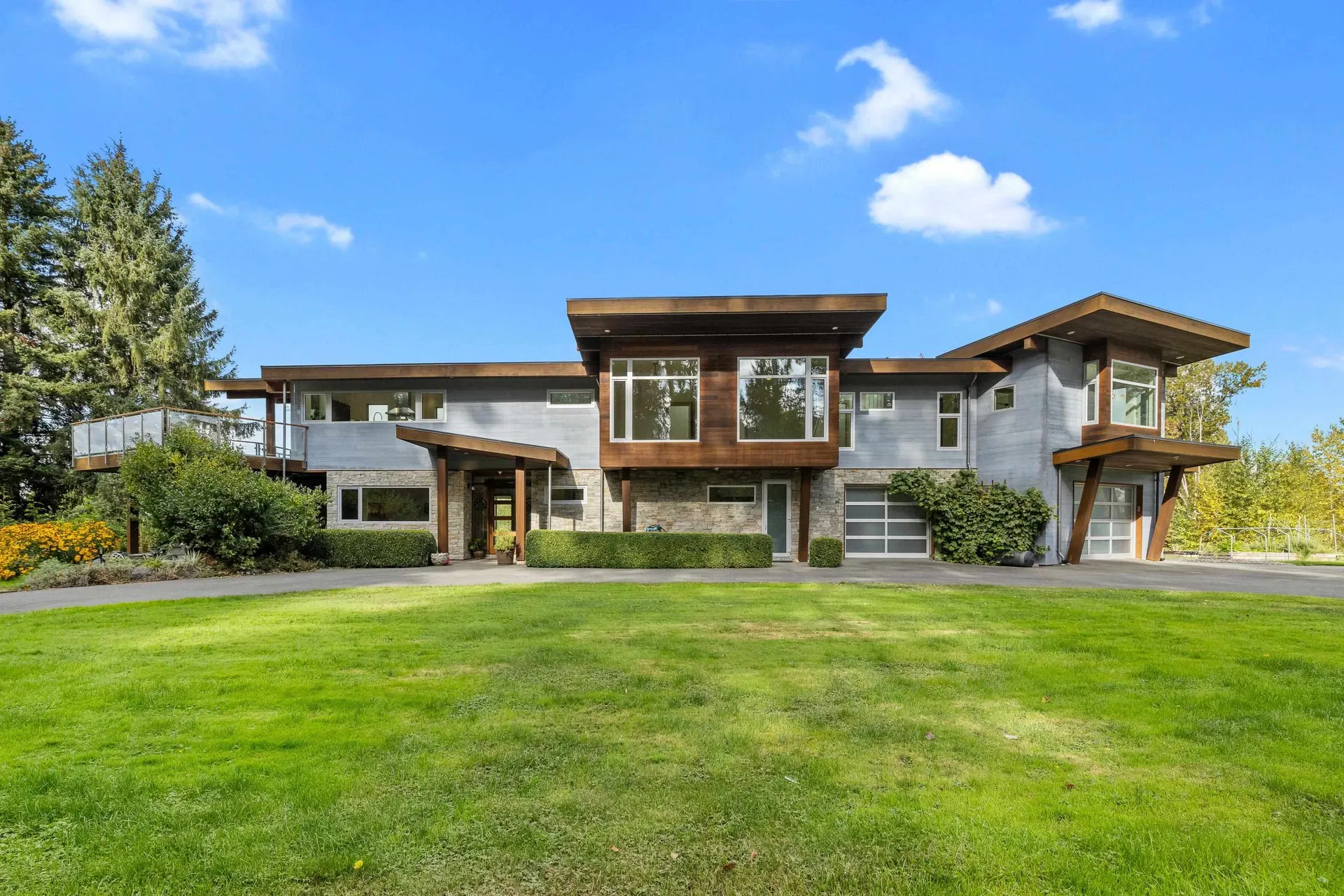 Photo 2 of 40 at #1 – 230 208th Street