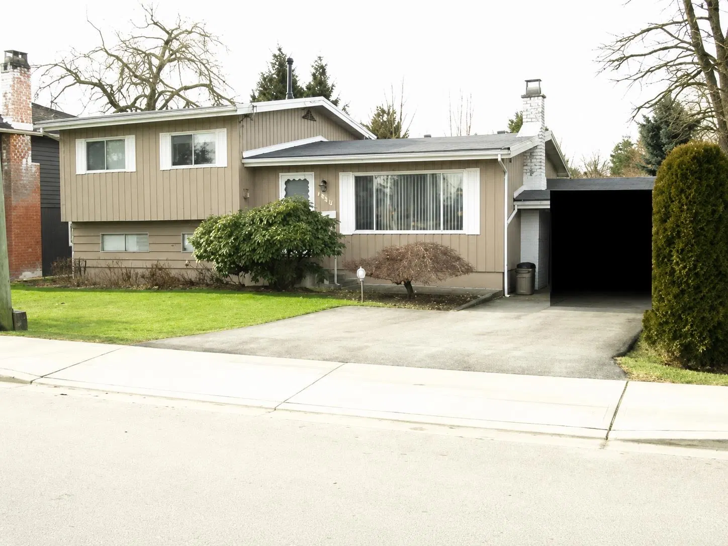 Photo 1 of 10 at 5959 172 Street