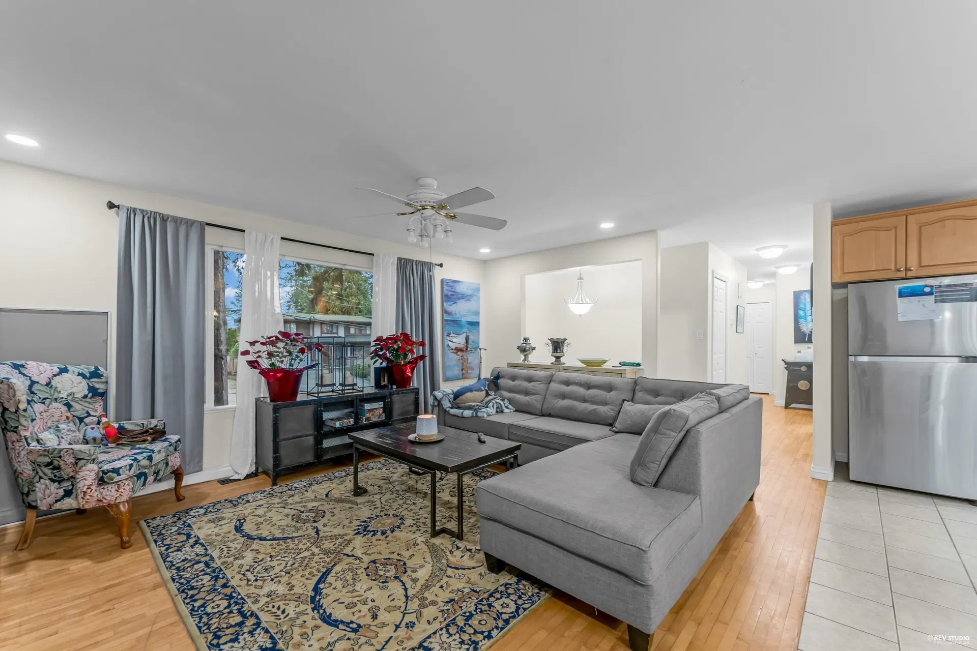 Photo 4 of 30 at 1579 136 Street