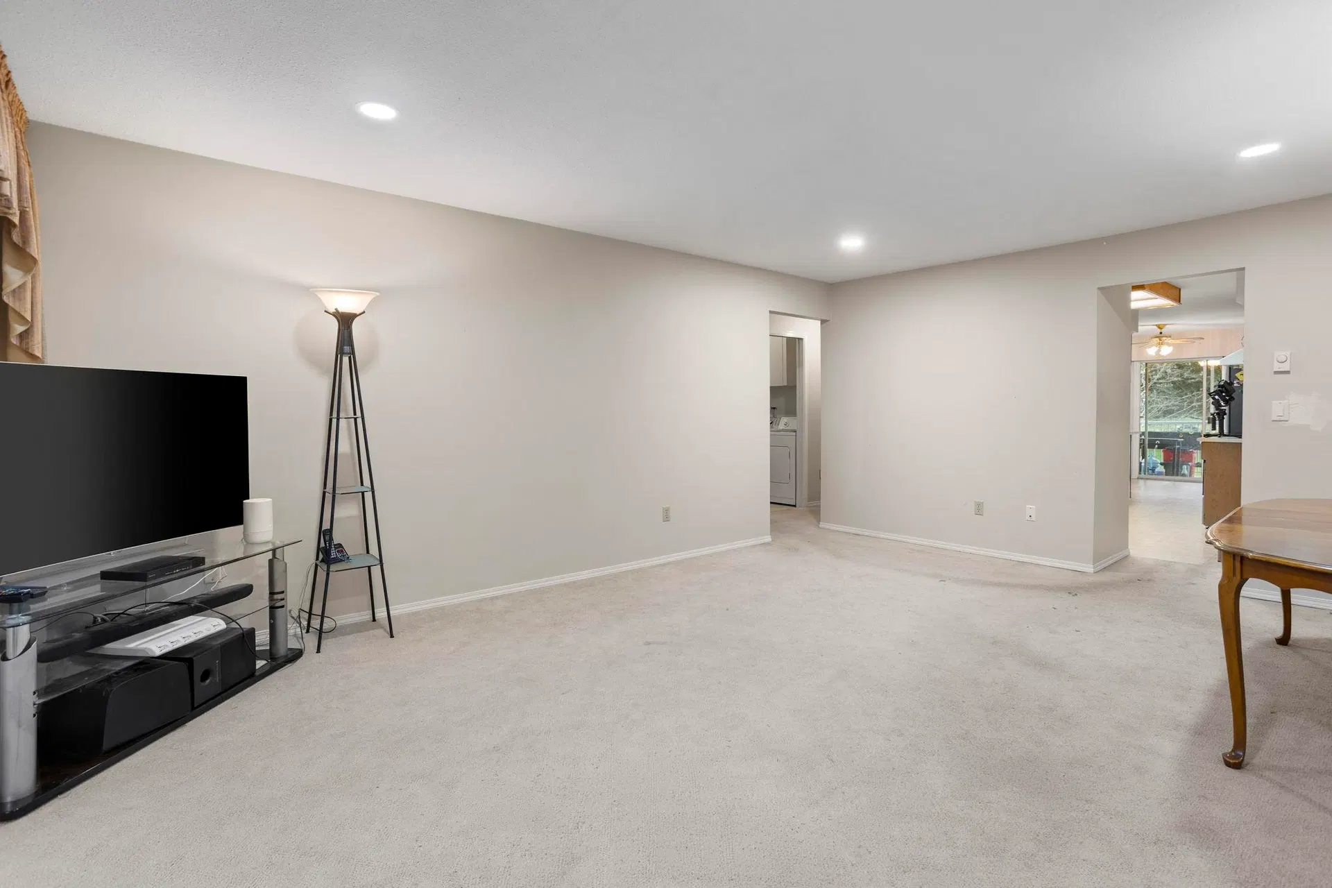 Photo 4 of 35 at #244 – 32691 Garibaldi Drive