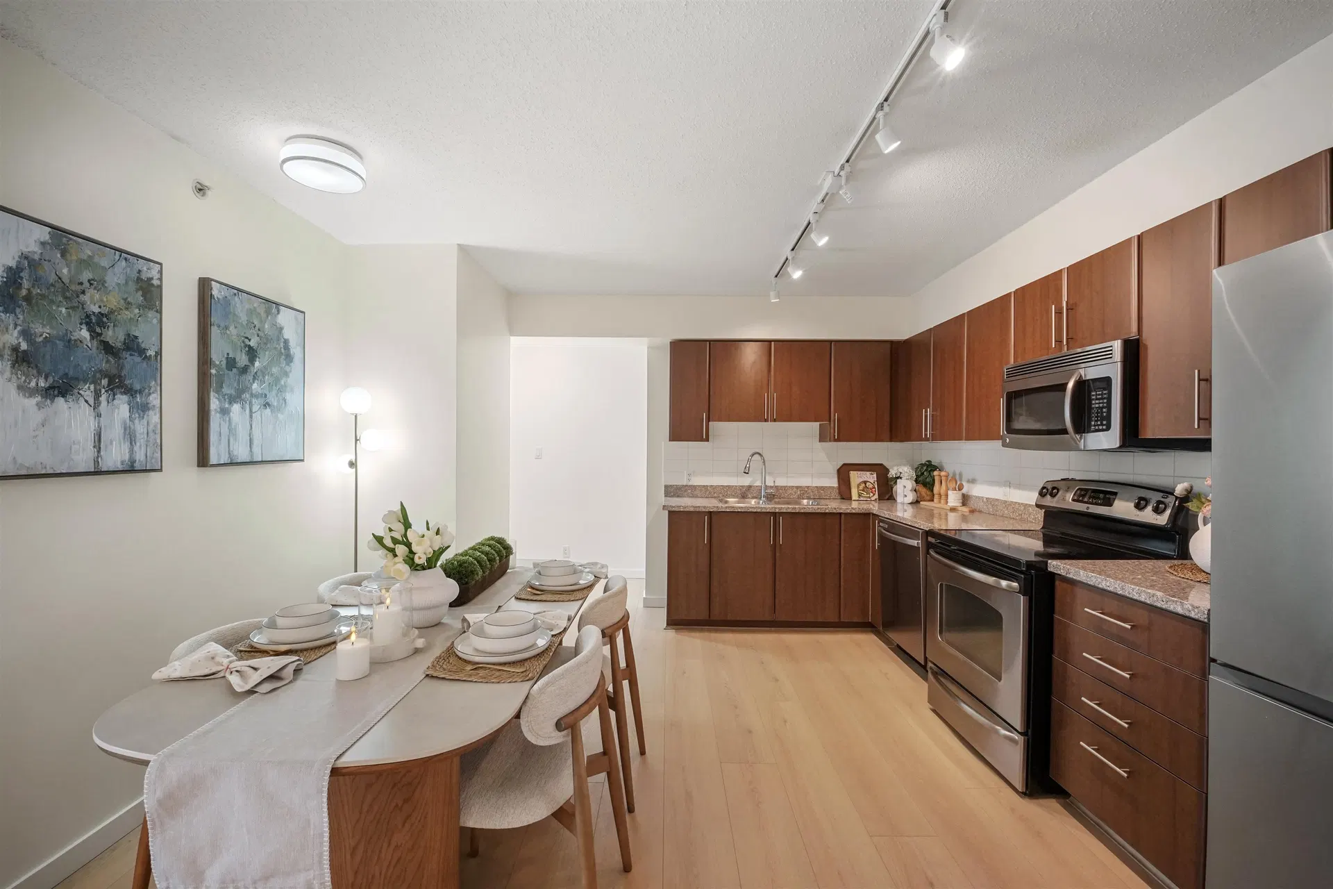 Photo 4 of 21 at #3802 – 1178 Heffley Crescent