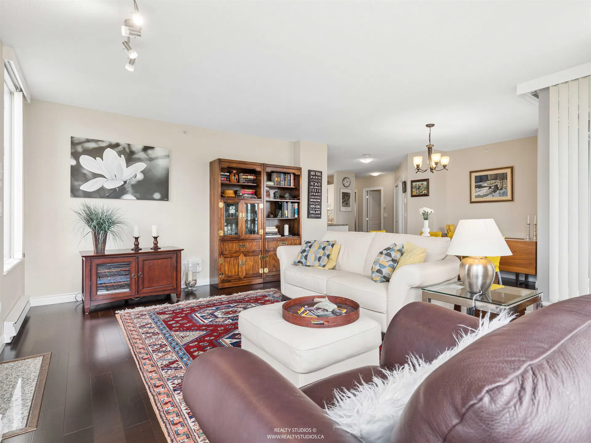 Photo 5 of 40 at #603 – 588 16th Street
