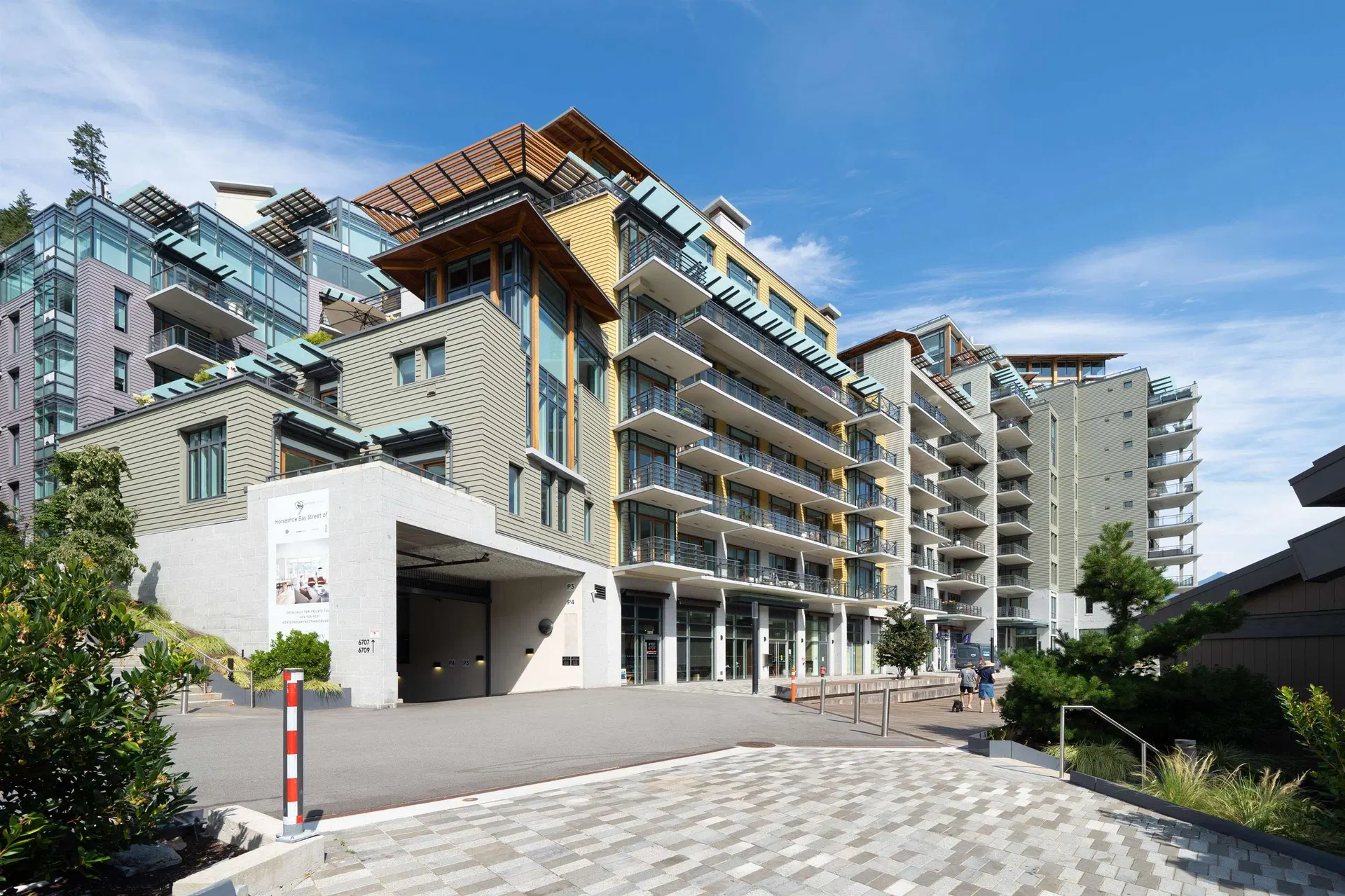 #305 – 6707 Nelson Avenue
