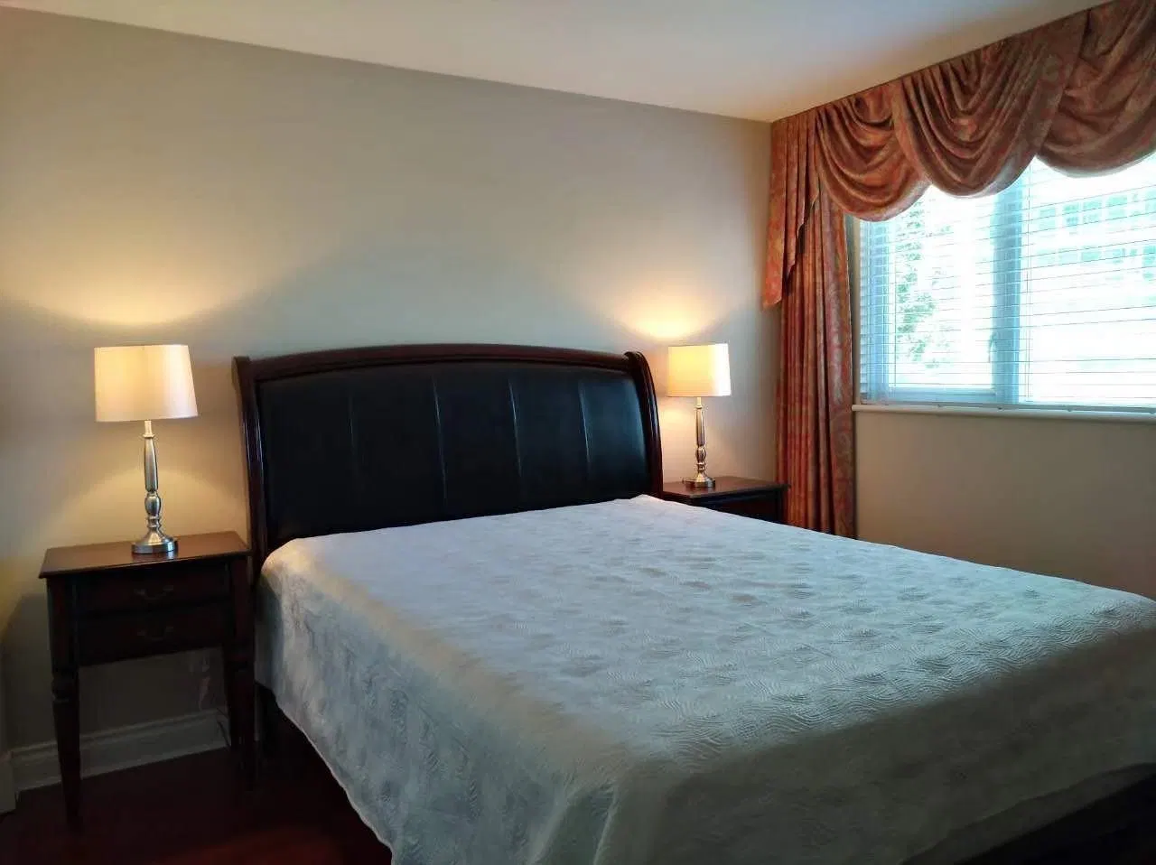 Photo 5 of 12 at #505 – 560 Cardero Street