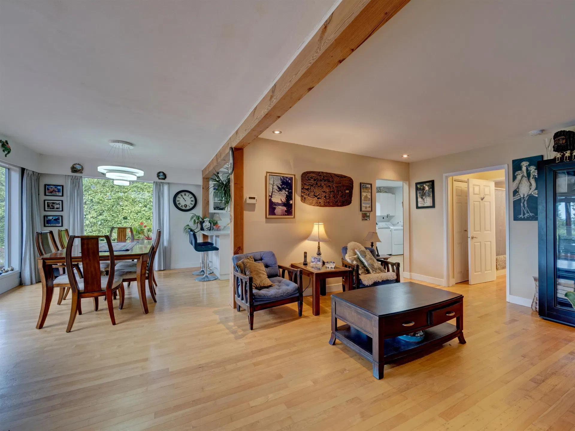 Photo 5 of 27 at 5206 Radcliffe Road