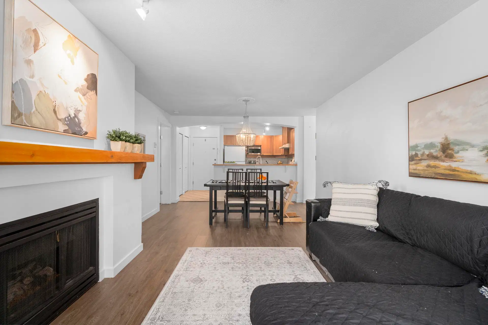 #212 – 1432 Parkway Boulevard