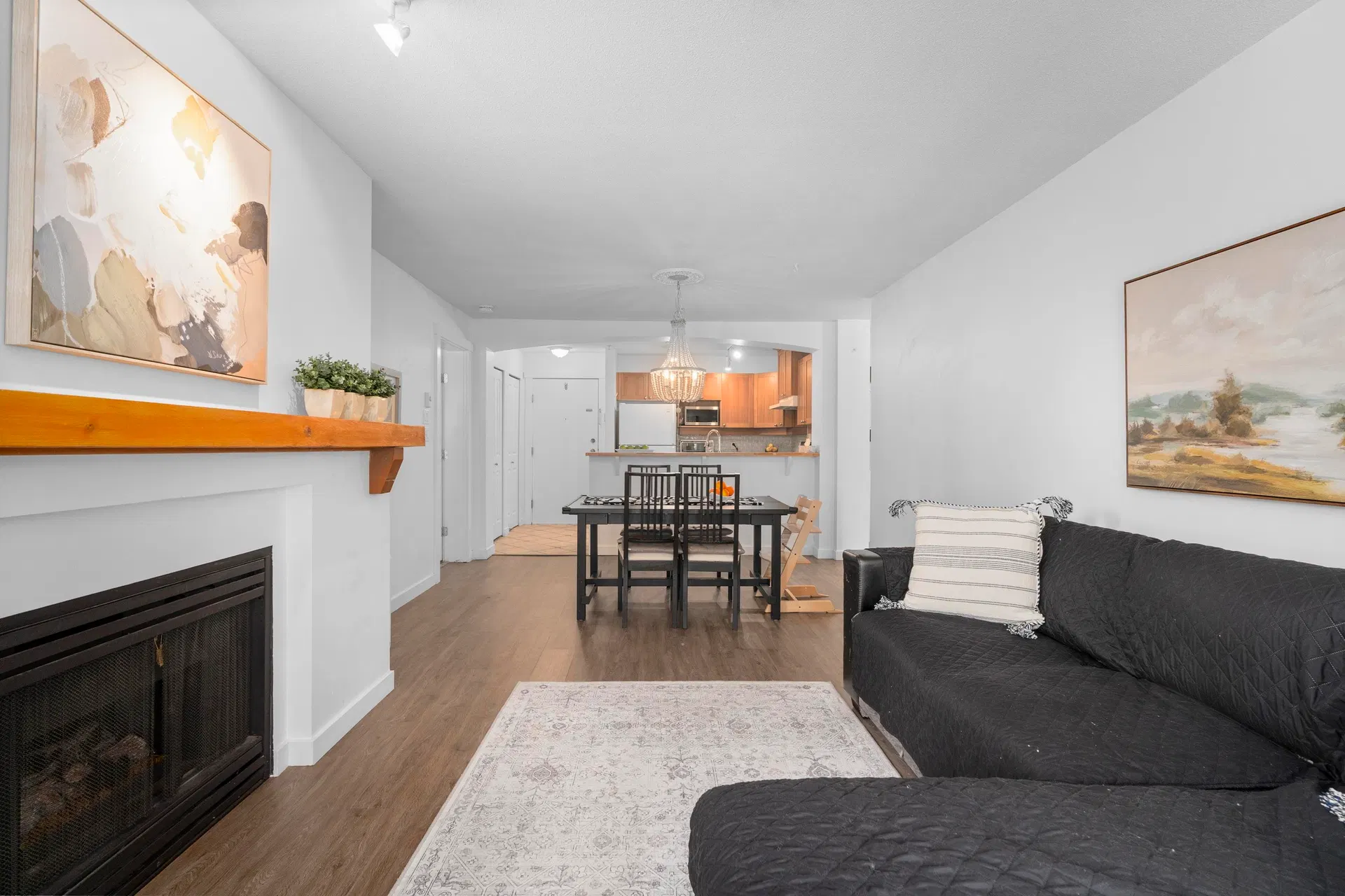 #212 – 1432 Parkway Boulevard