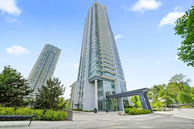 #302 – 4900 Lennox Lane