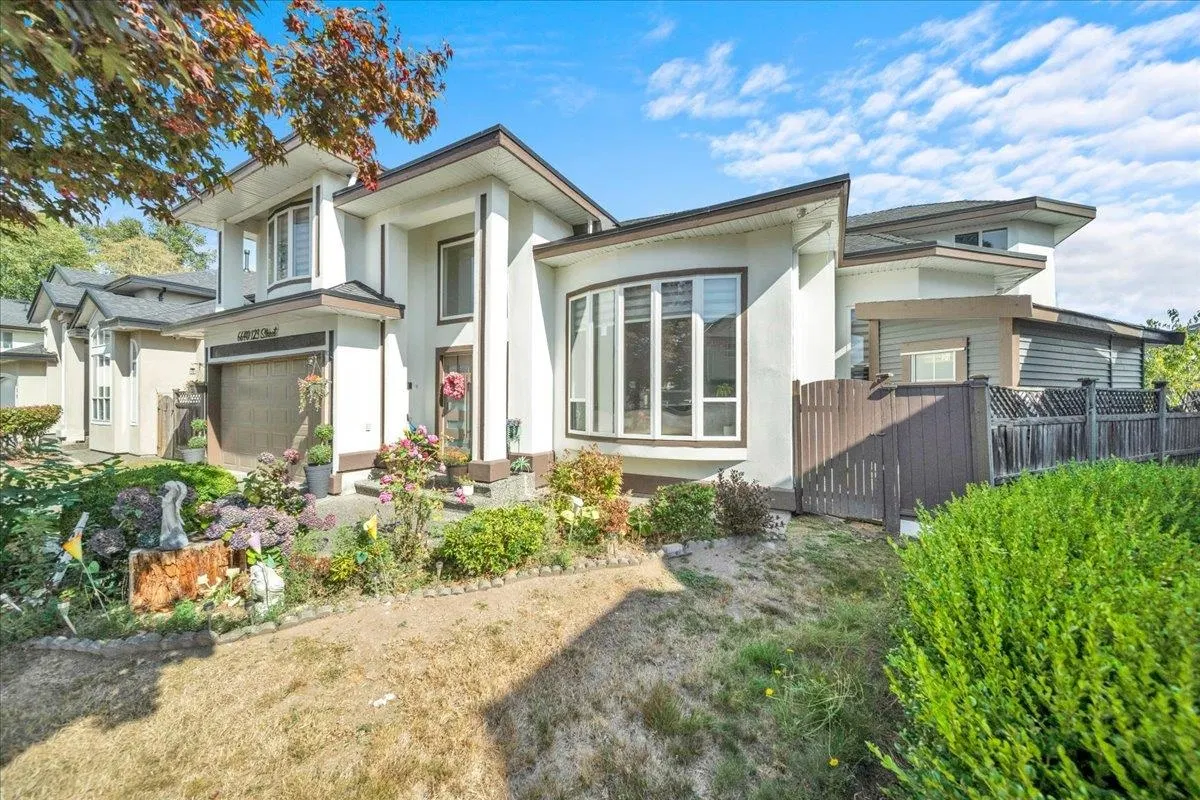 Photo 4 of 36 at 6640 123 Street