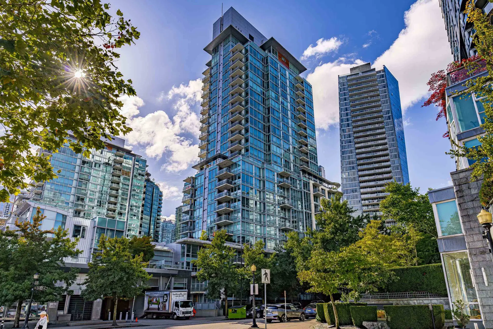 #807 – 590 Nicola Street