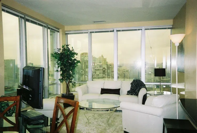 Photo 2 of 2 at #1513 – 989 Nelson Street