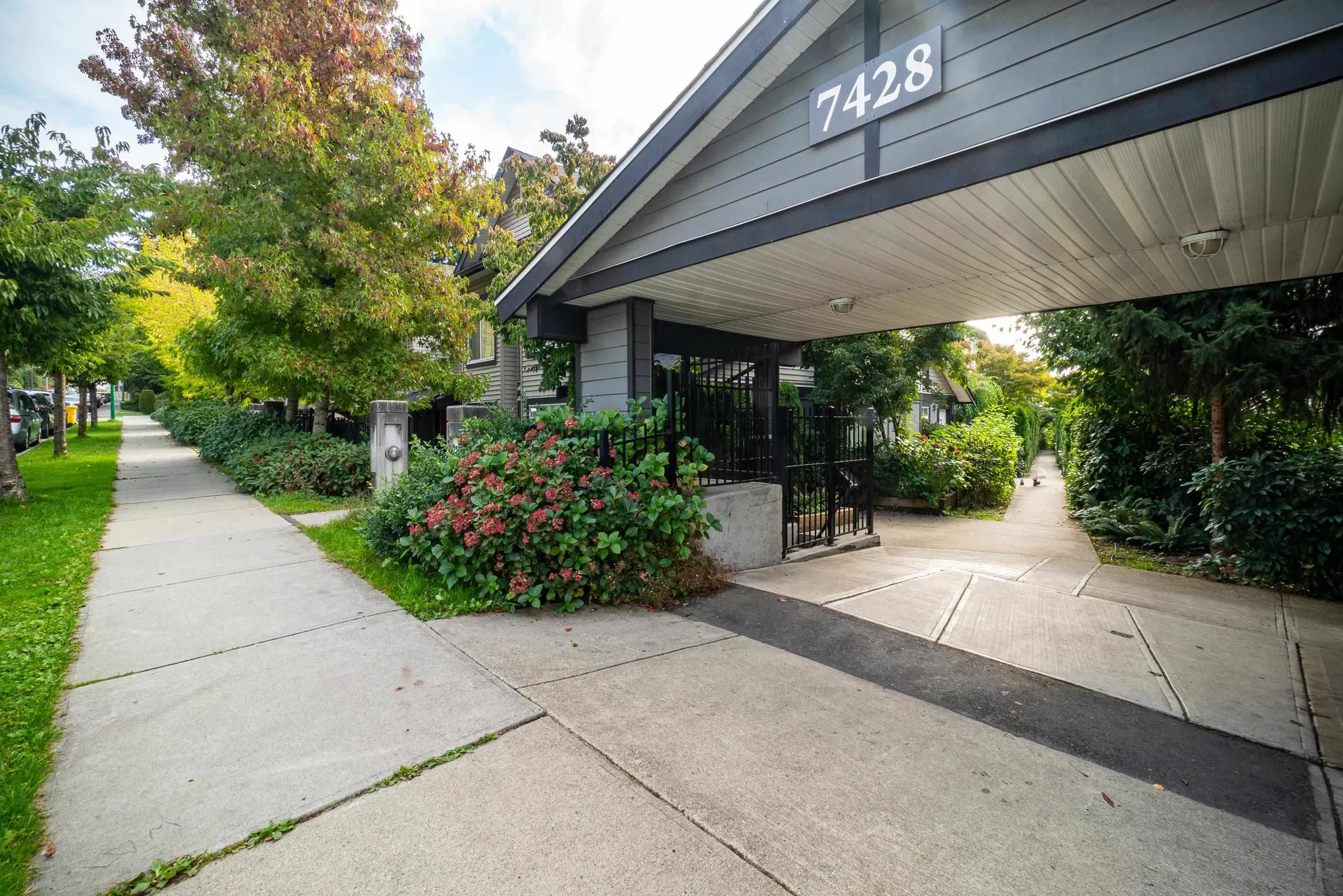 Photo 4 of 21 at #24 – 7428 14th Avenue