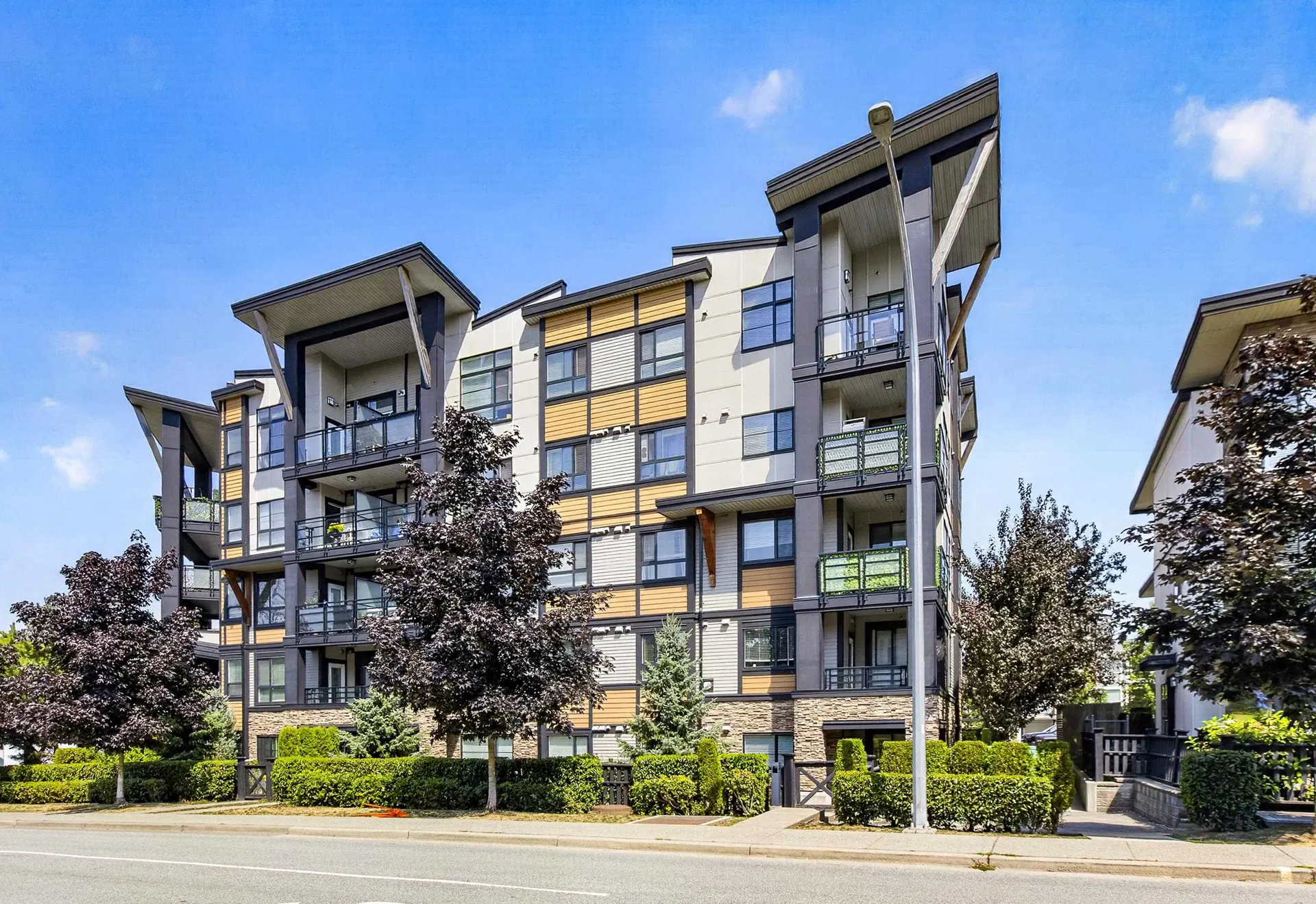 Photo 1 of 31 at #218 – 20829 77a Avenue