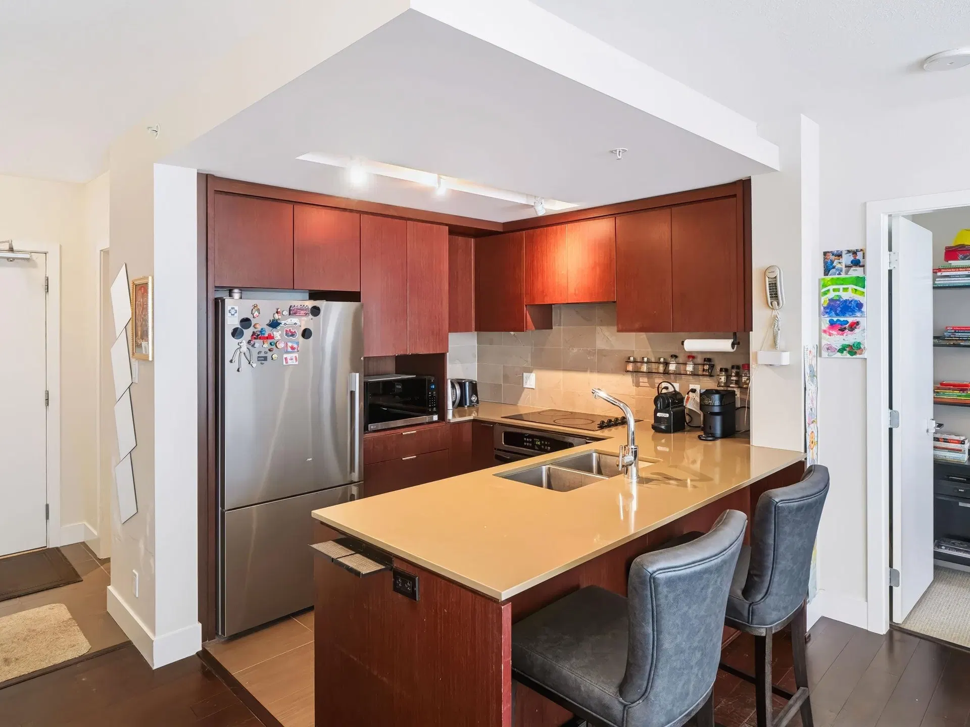 Photo 5 of 25 at #1307 – 158 W 13th Street