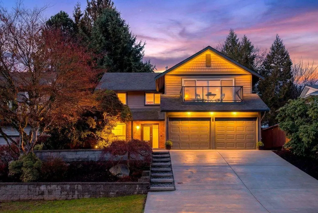 969 Mansfield Crescent