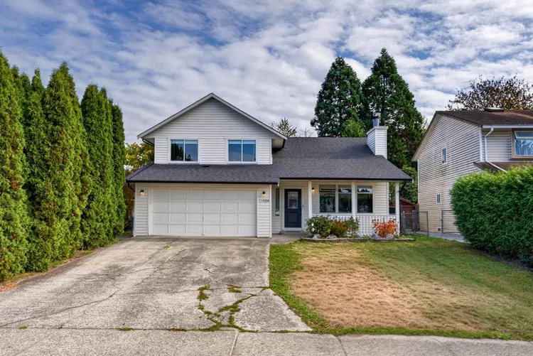 Photo 1 of 39 at 11908 Meadowlark Drive