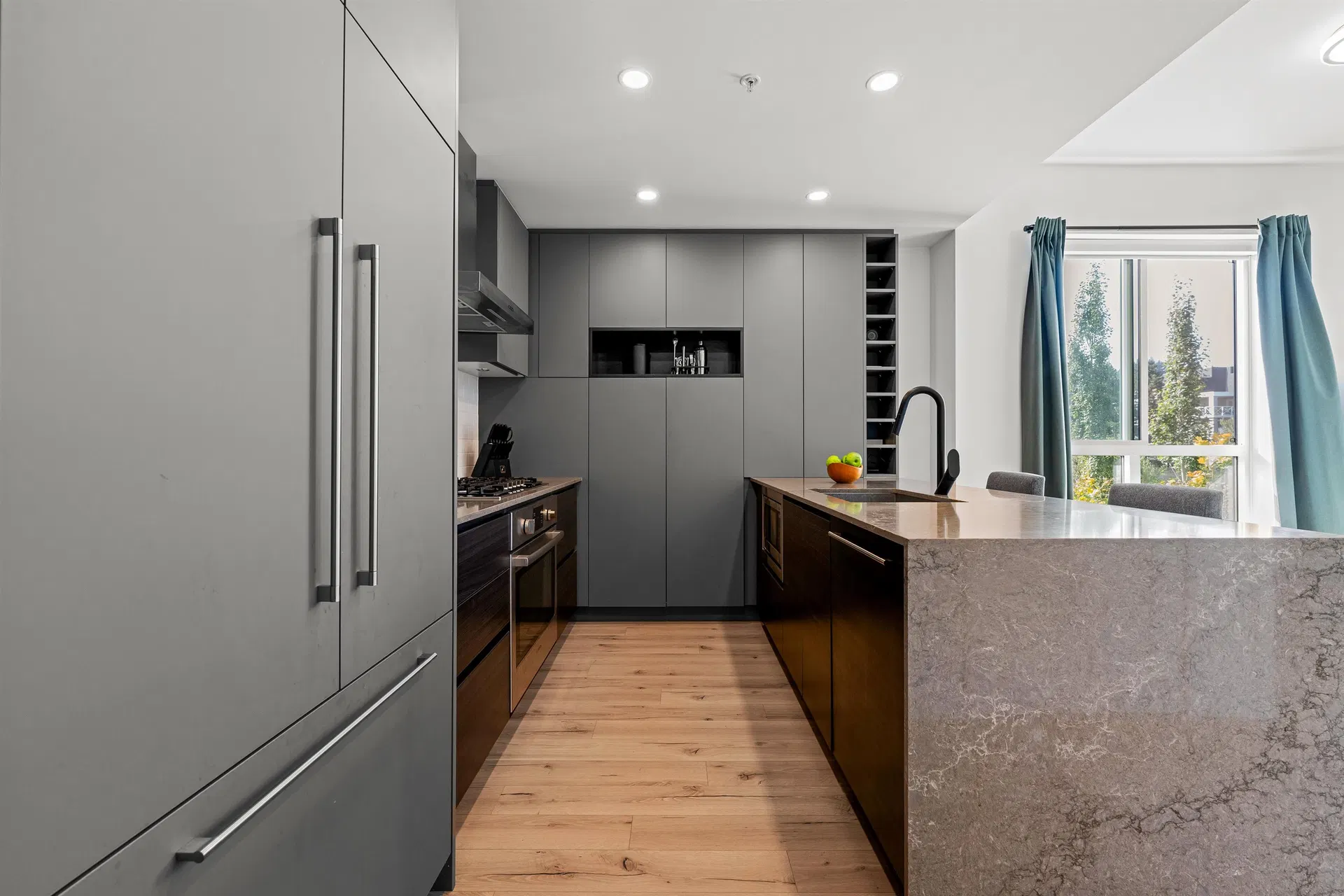 Photo 2 of 40 at #336 – 55 Klahanie Drive