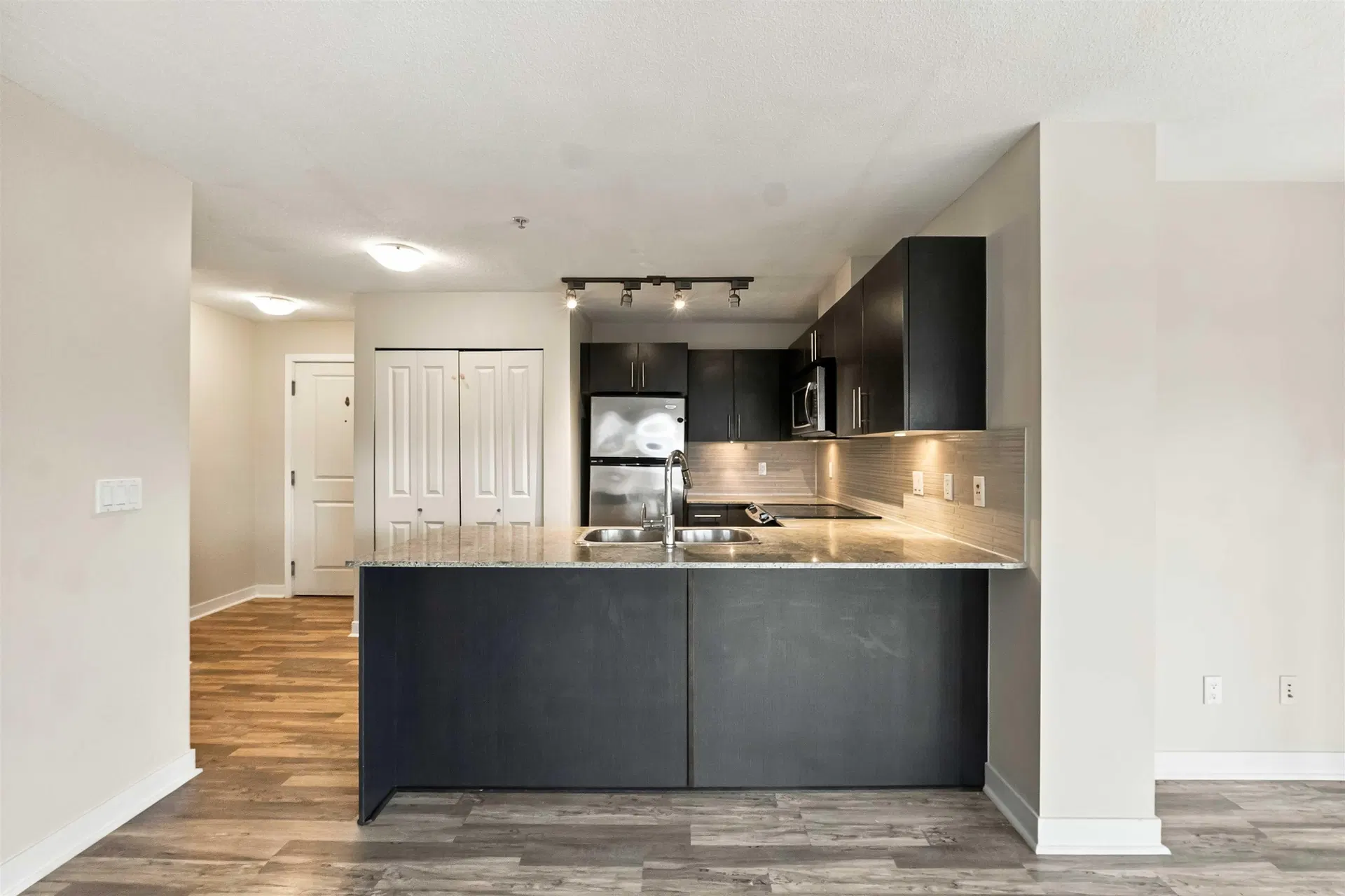 Photo 2 of 36 at #328 – 8915 202 Street