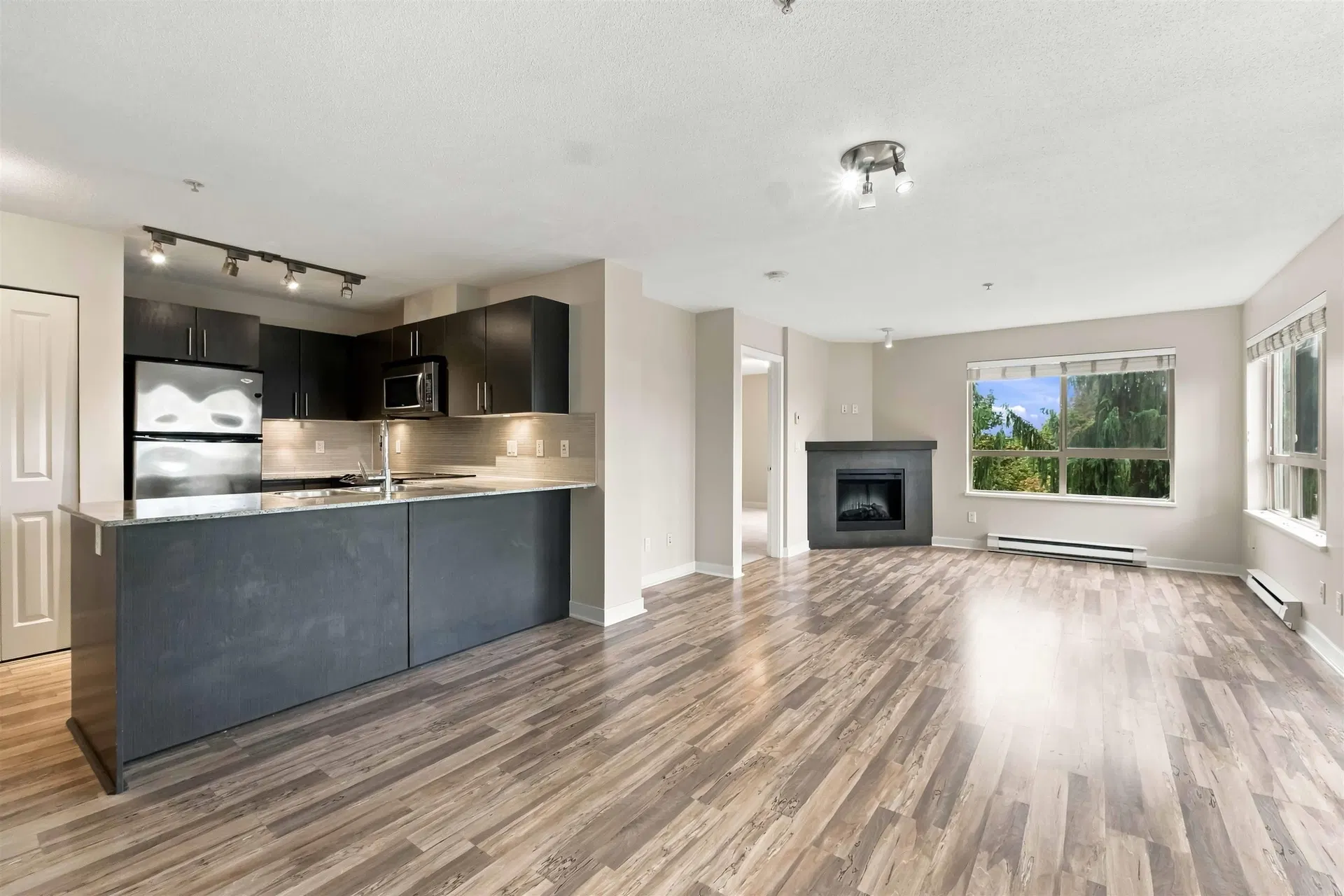 Photo 3 of 36 at #328 – 8915 202 Street