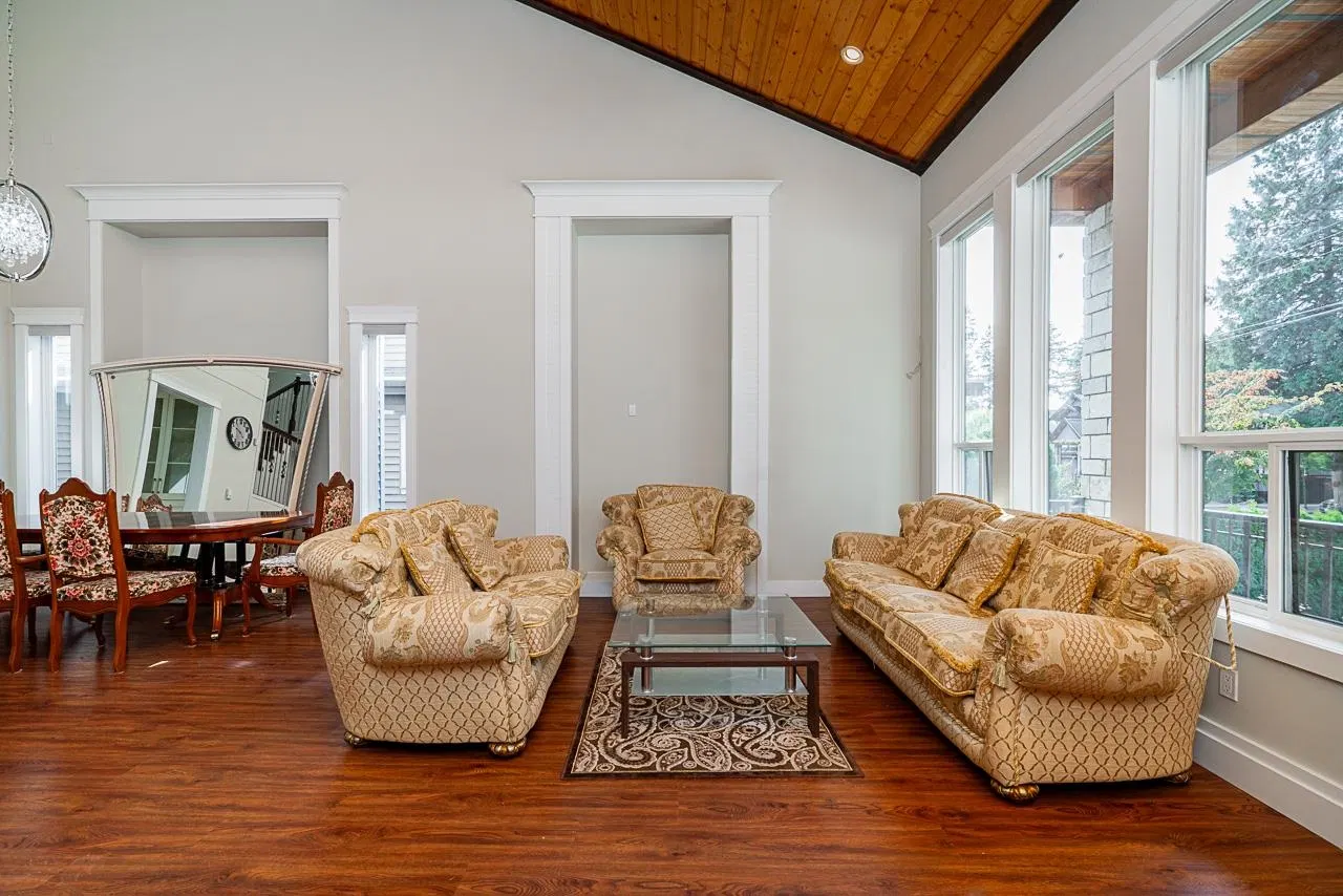 Photo 5 of 40 at 5882 126 Street