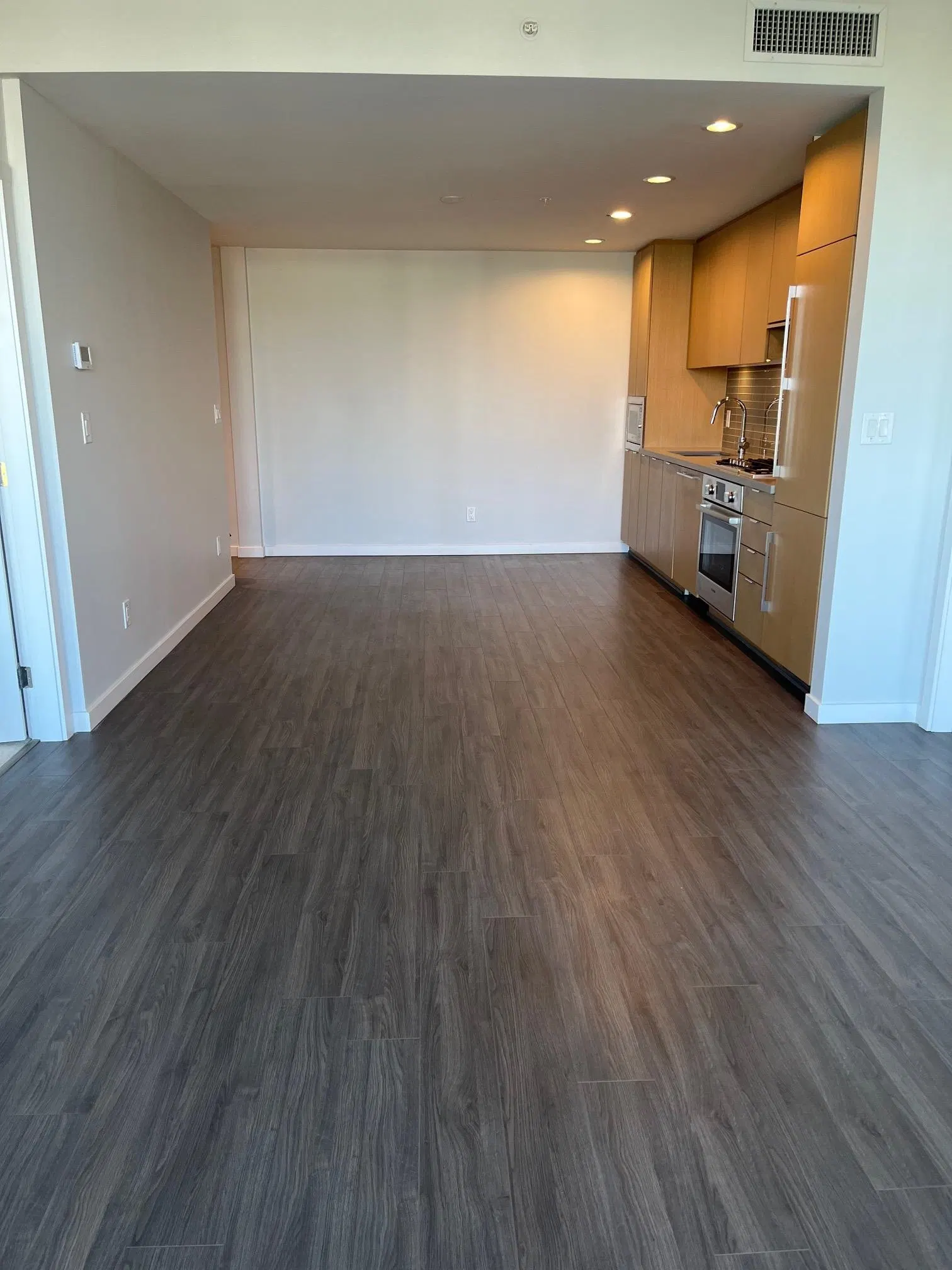 Photo 3 of 22 at #906 – 8333 Sweet Avenue