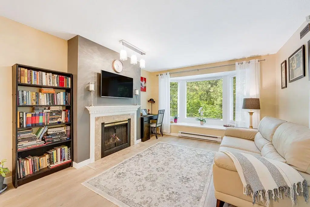 #205 – 6860 Rumble Street