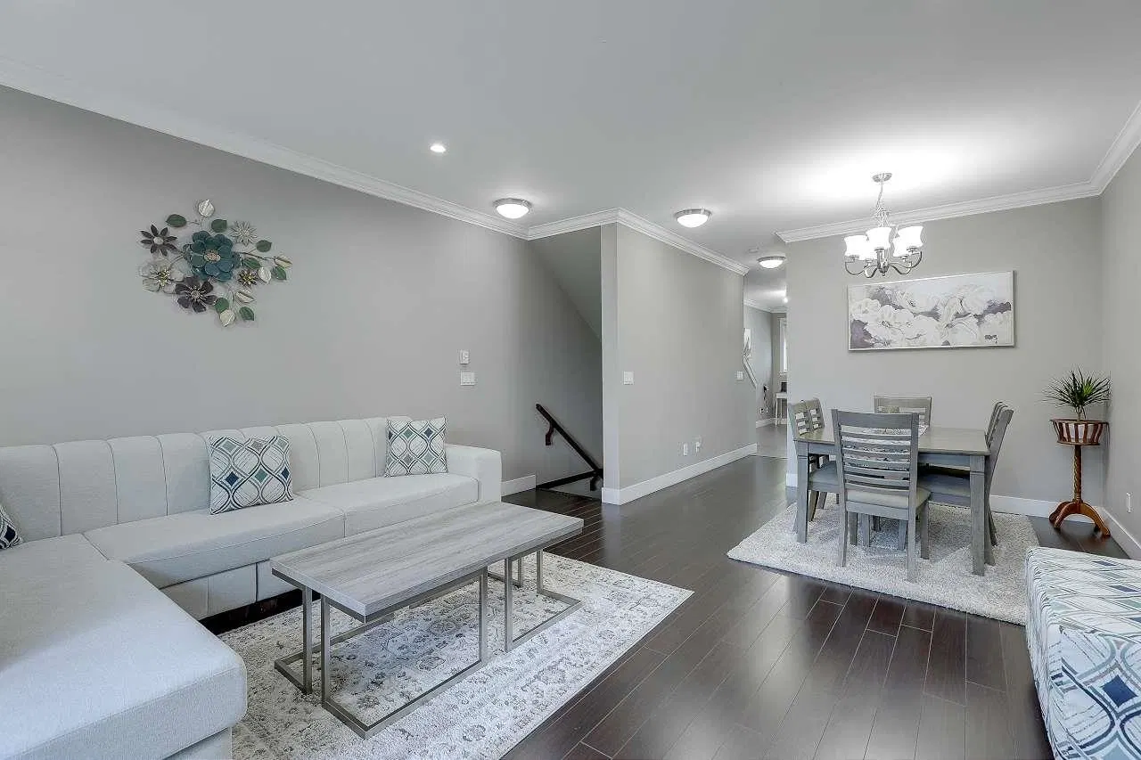 Photo 4 of 22 at #50 – 6383 140 Street