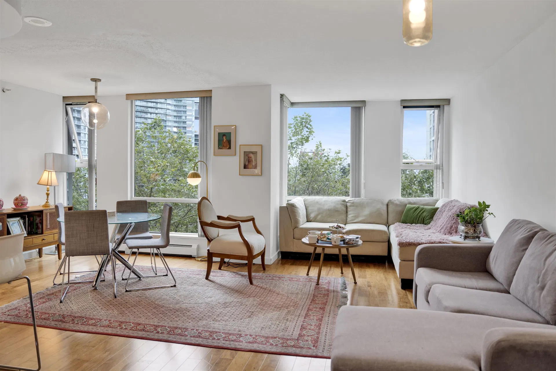 Photo 1 of 38 at #905 – 1008 Cambie Street