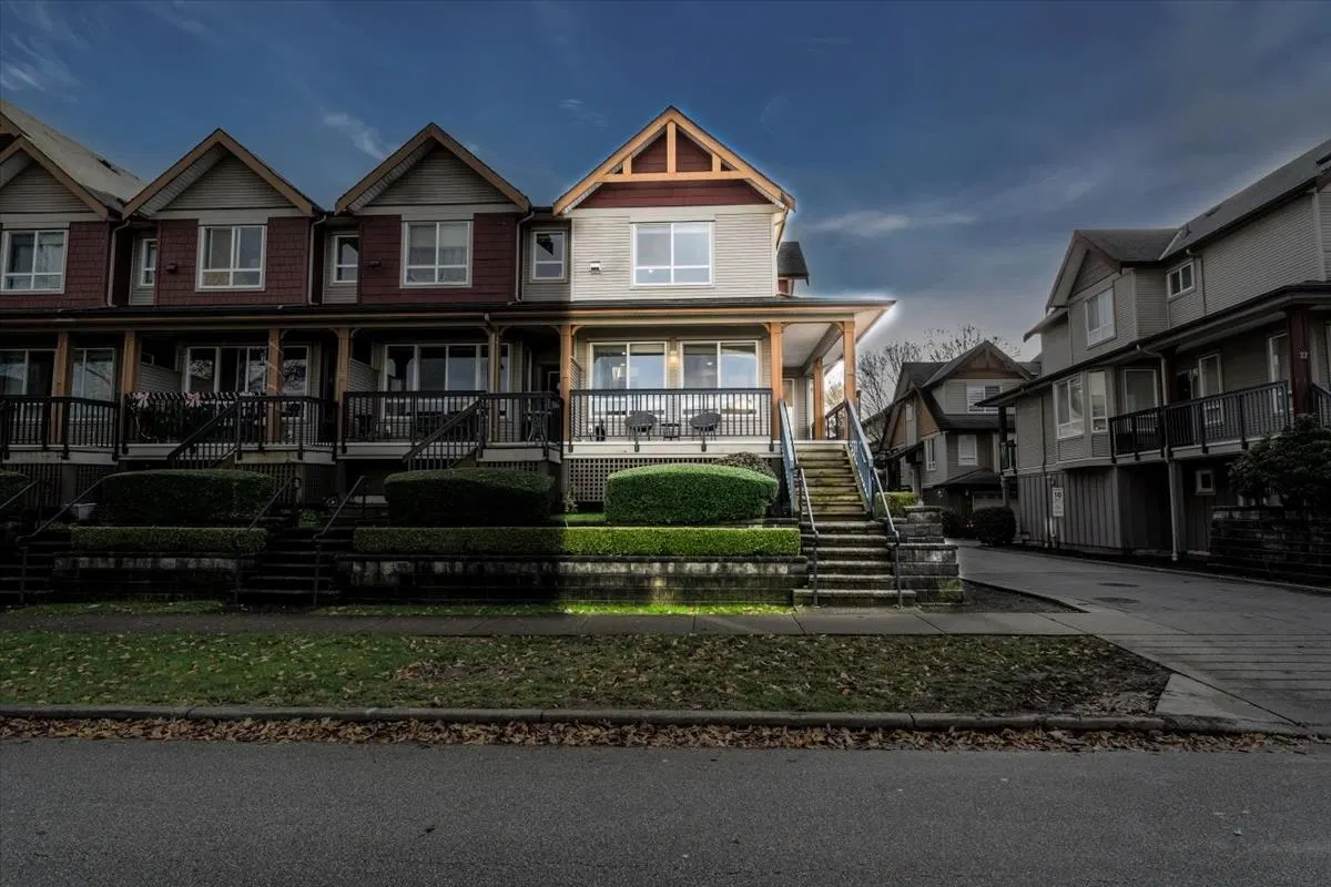 Photo 1 of 28 at #26 – 16772 61 Avenue