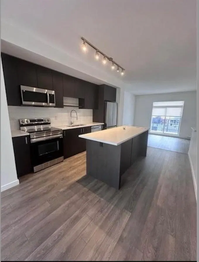 Photo 3 of 13 at #95 – 15778 85 Avenue