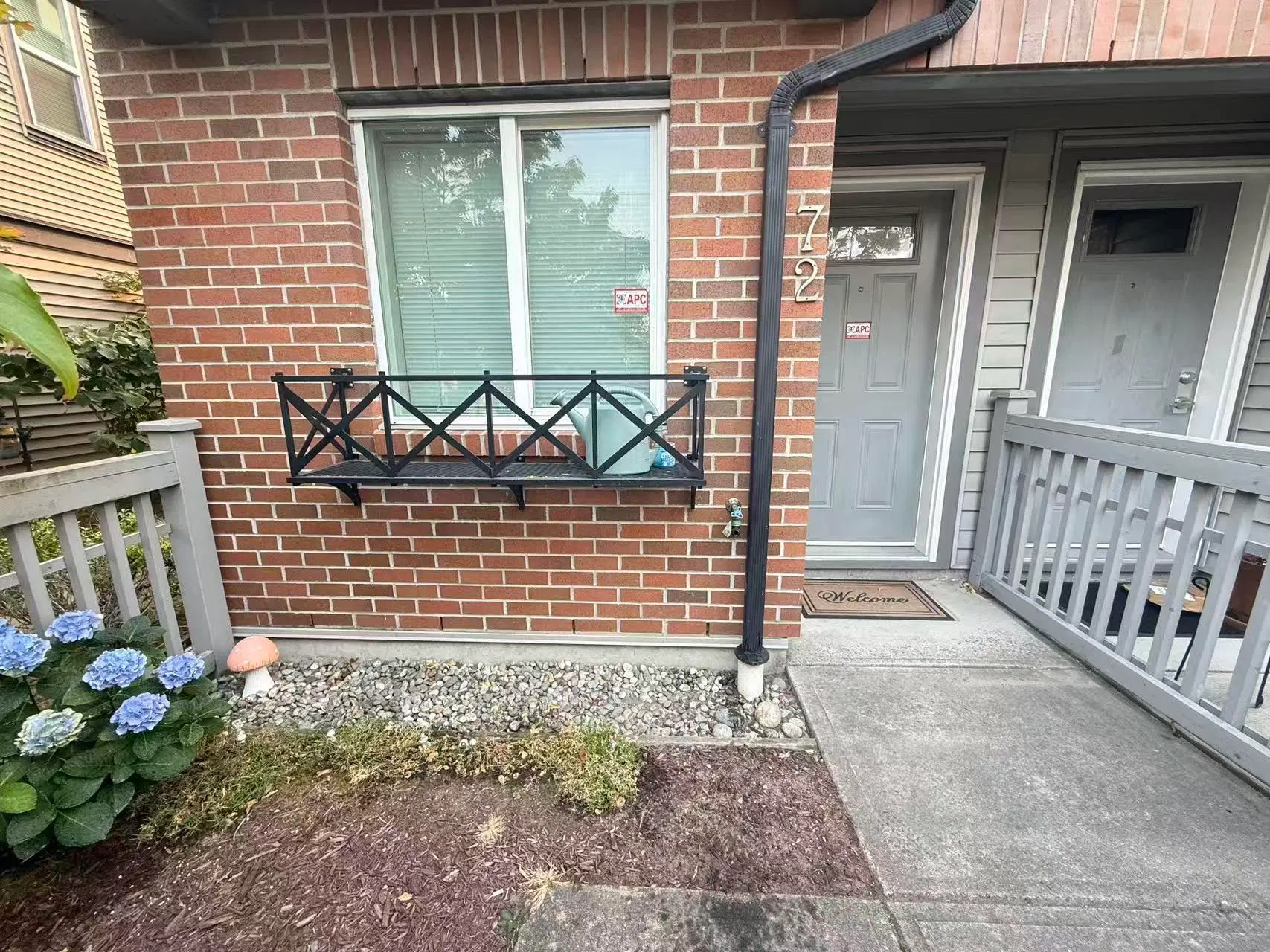 Photo 4 of 25 at #72 – 9566 Tomicki Avenue