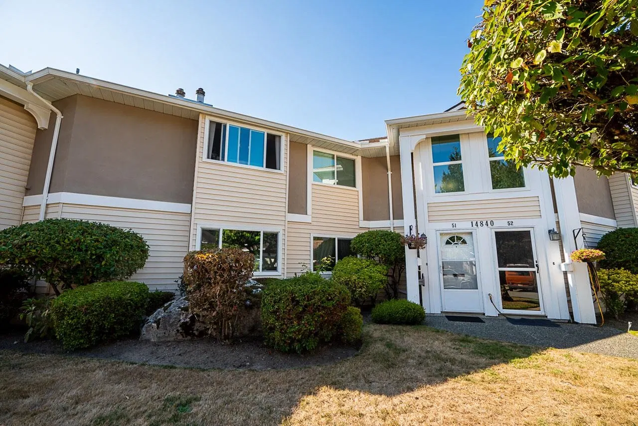 Photo 3 of 36 at #51 – 14840 100 Avenue