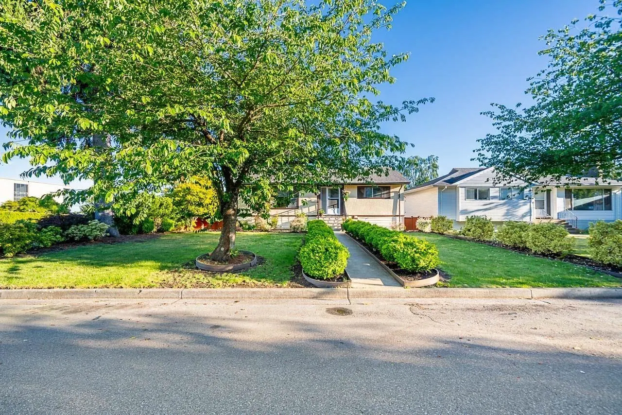 Photo 1 of 1 at 3796 Peter Street