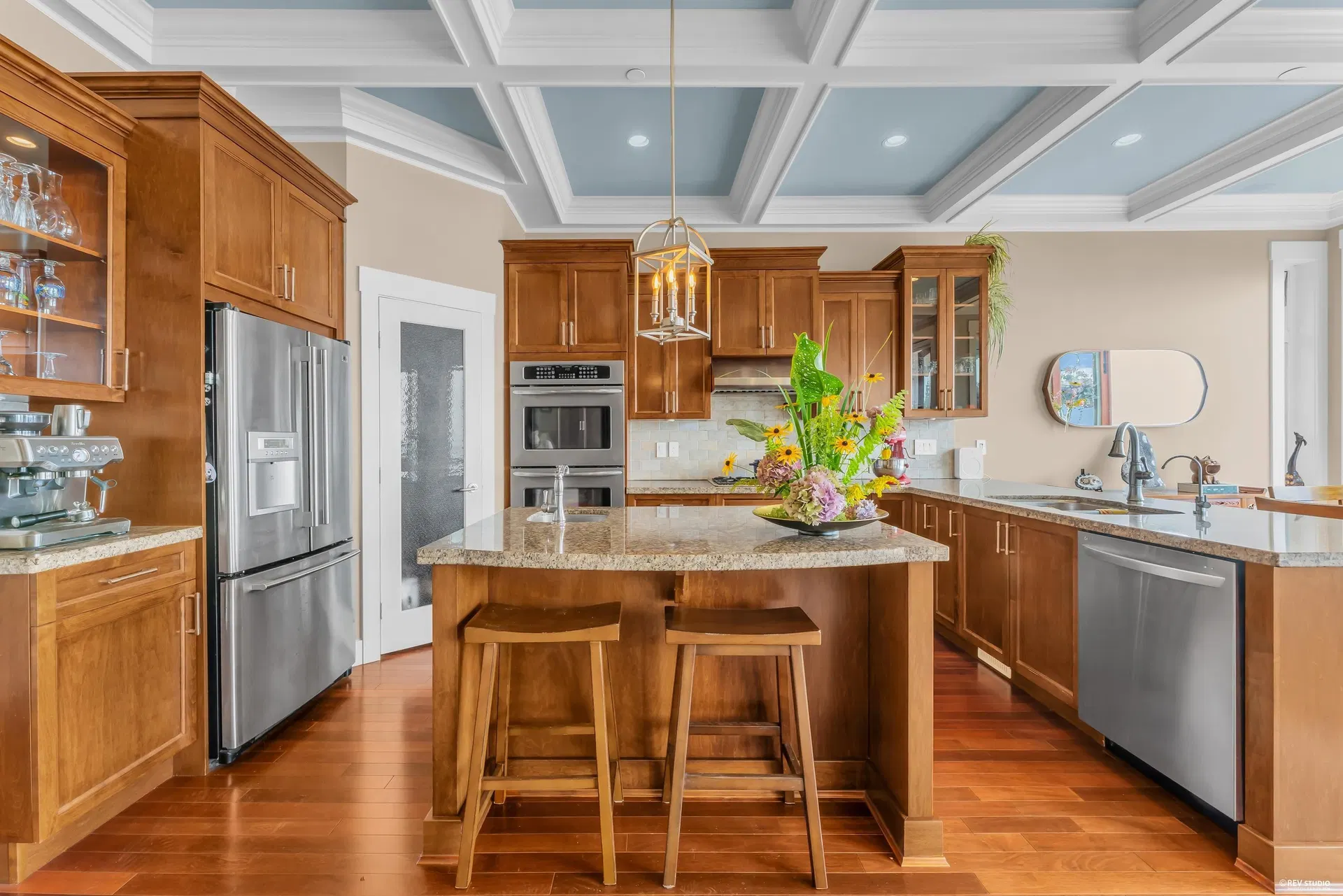 Photo 5 of 40 at 14792 Oxenham Avenue