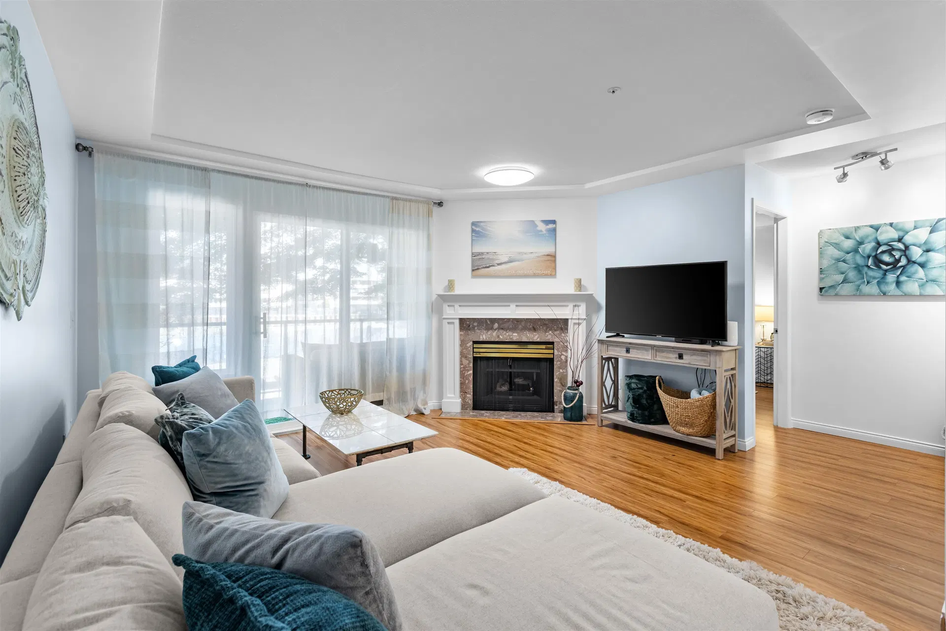 #206 – 20433 53 Avenue