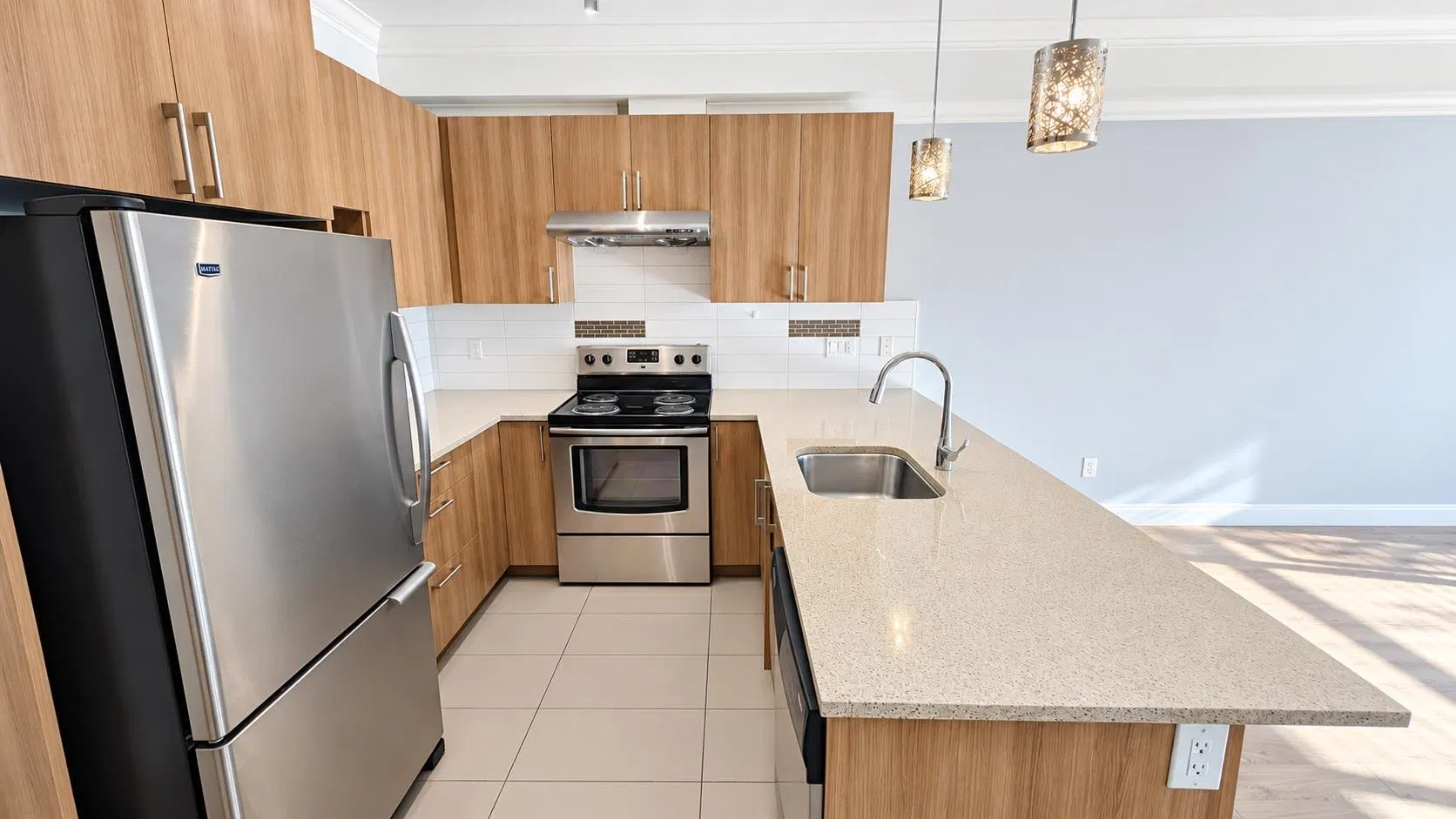 Photo 3 of 39 at #304 – 11566 224 Street