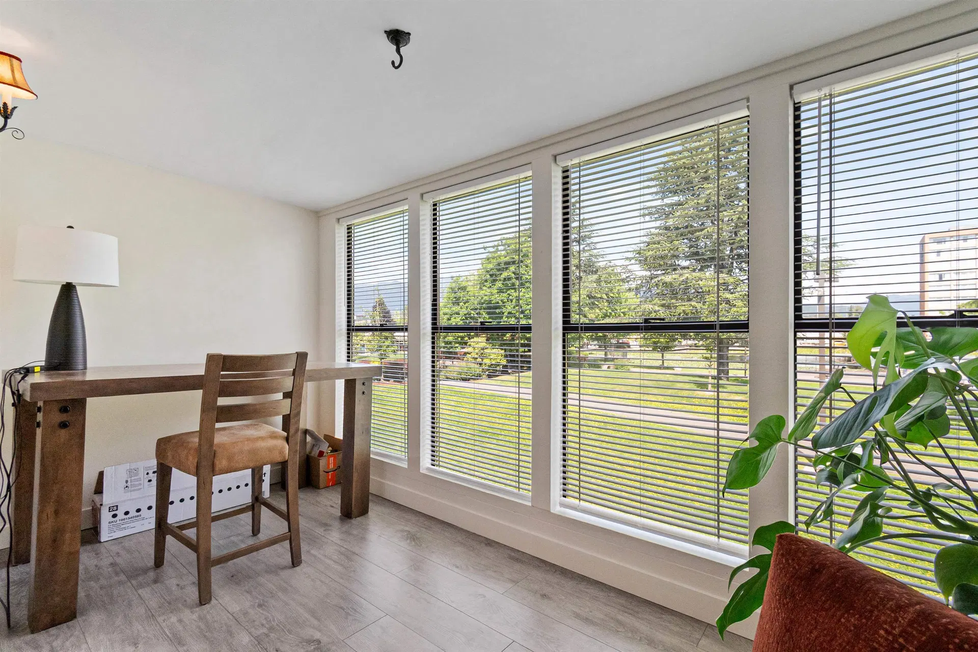 Photo 2 of 40 at #10 – 45915 Cheam Avenue