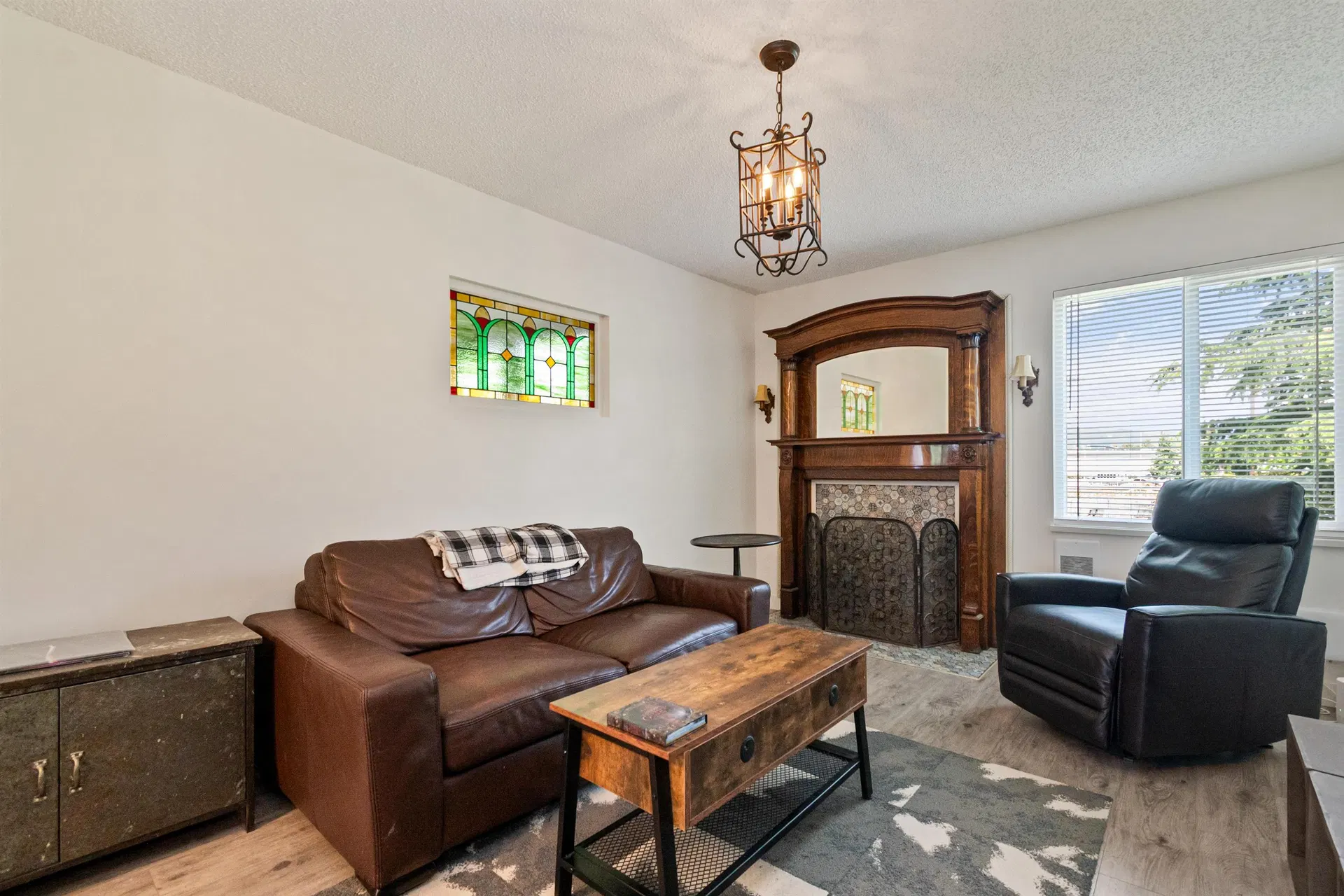 Photo 5 of 40 at #10 – 45915 Cheam Avenue
