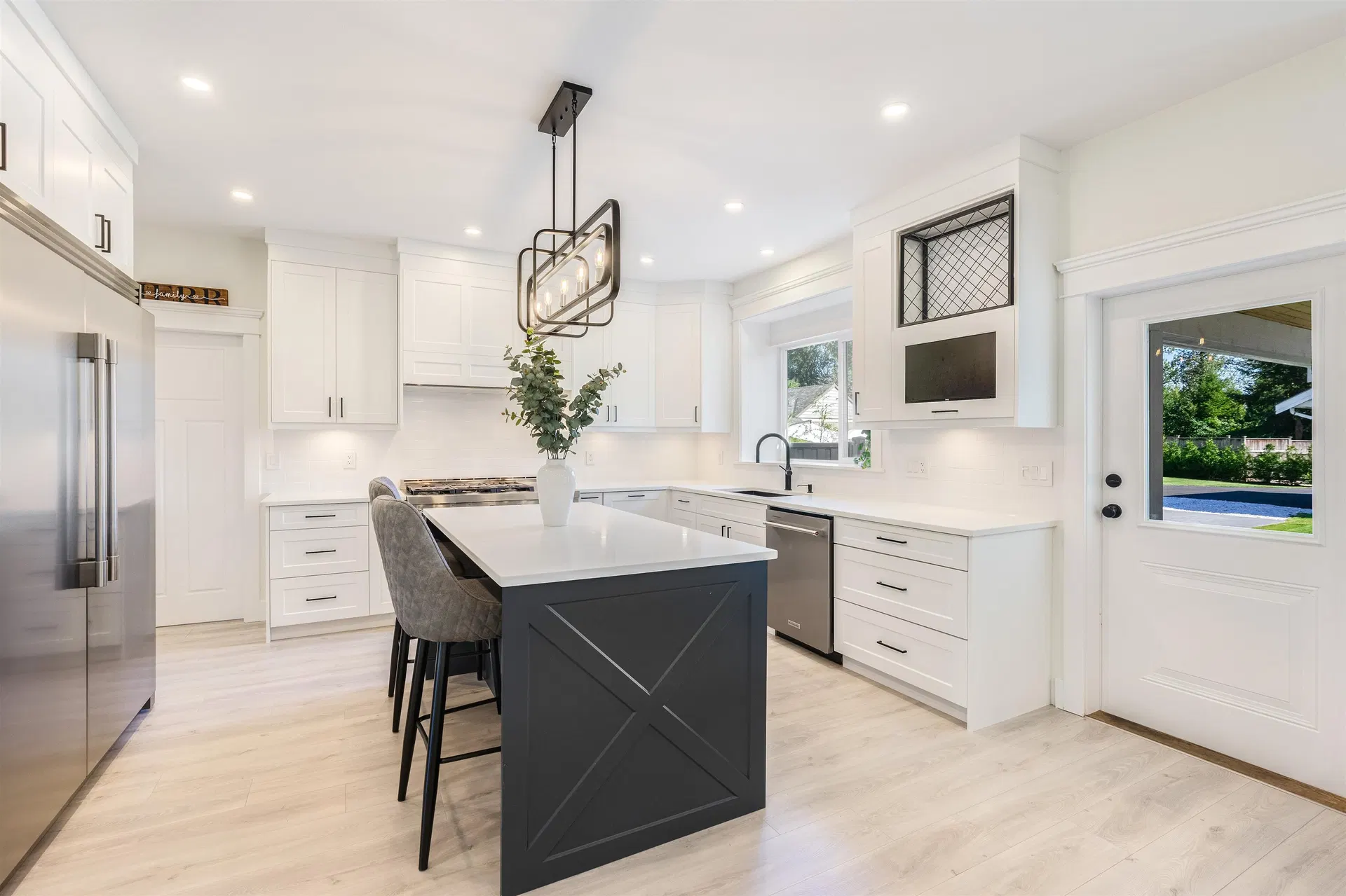 Photo 5 of 36 at 22872 76a Avenue
