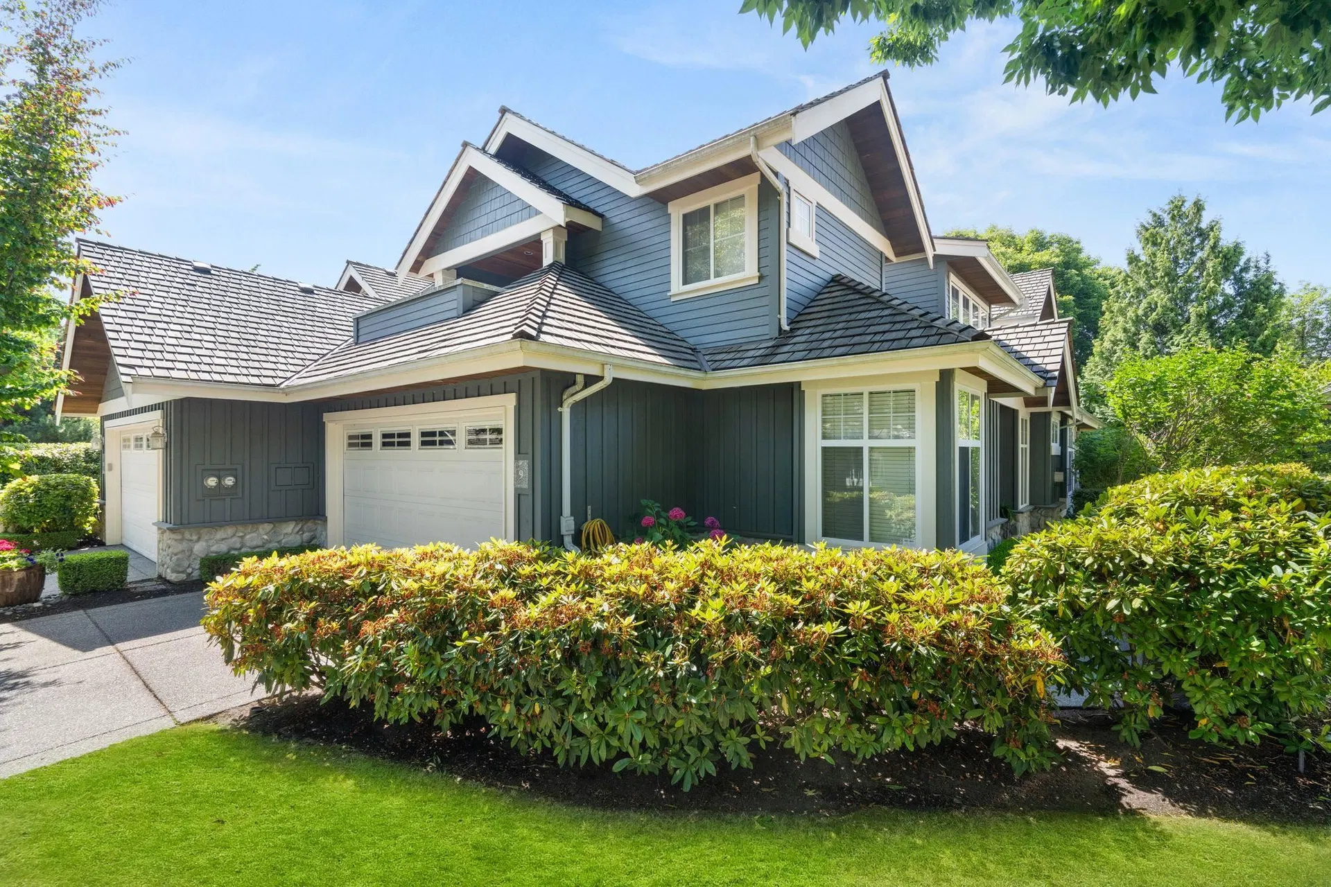 Photo 3 of 40 at #9 – 15715 34 Avenue