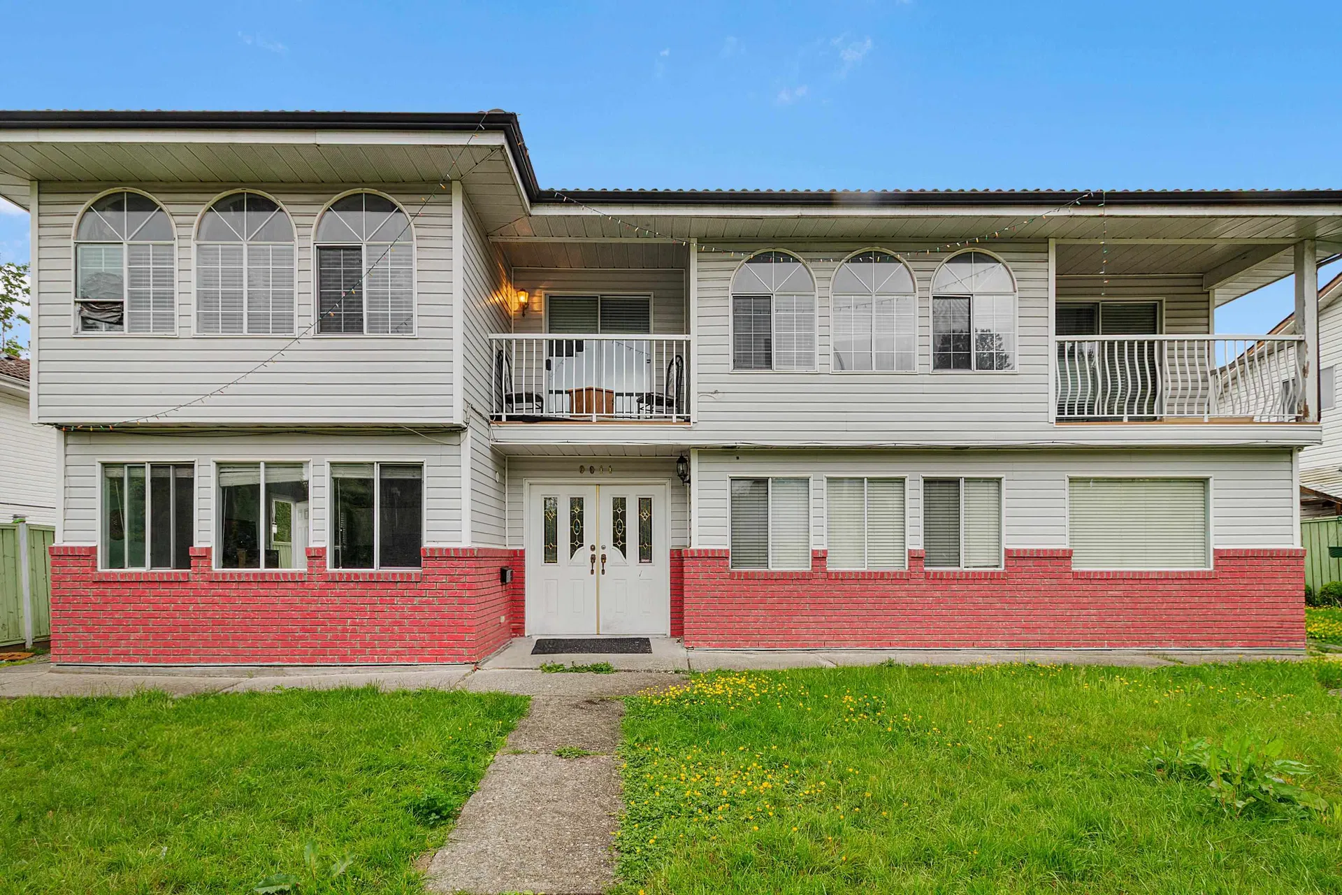 Photo 1 of 39 at 9011 King George Boulevard