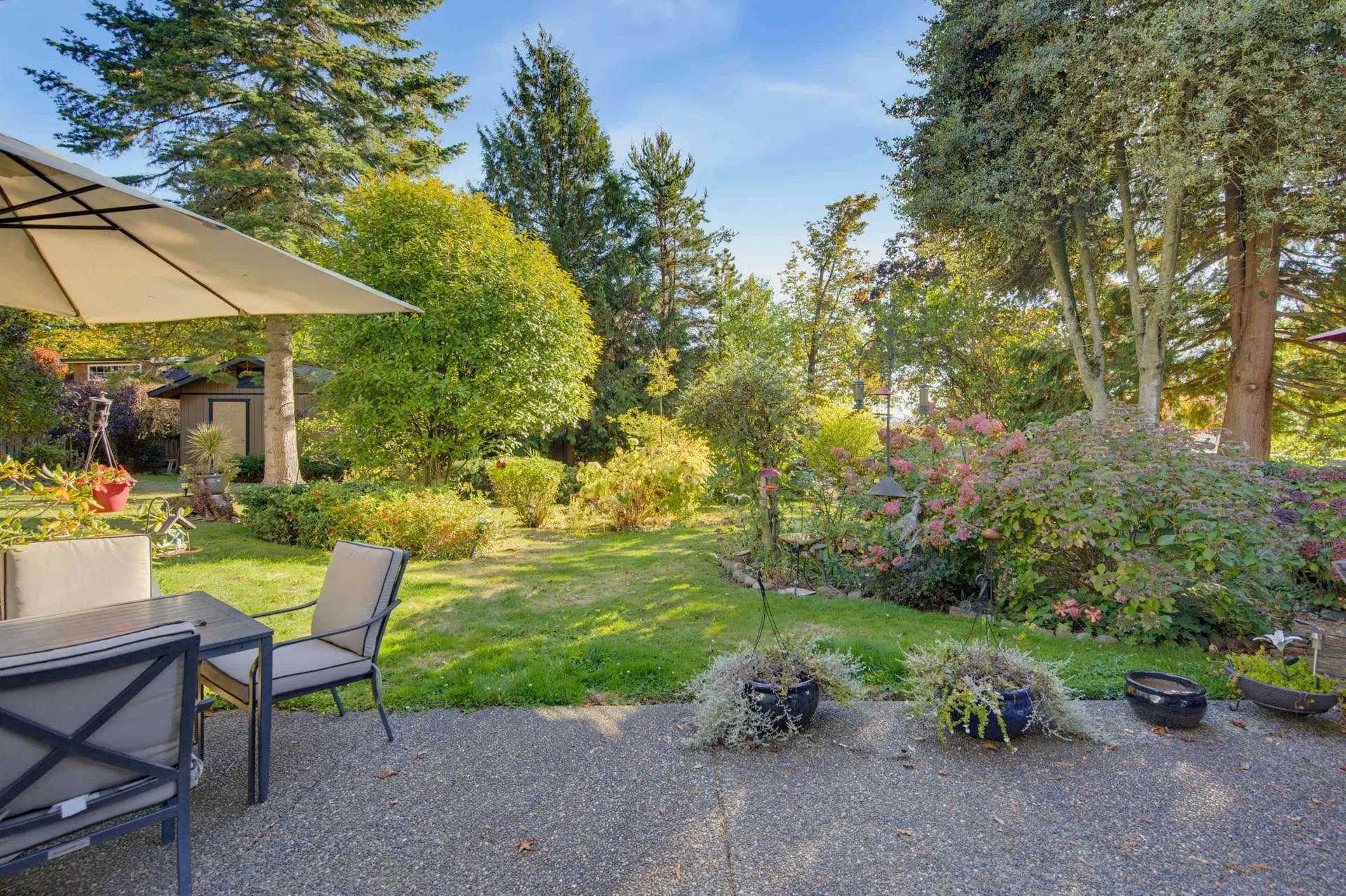 Photo 4 of 40 at 18152 58 Avenue