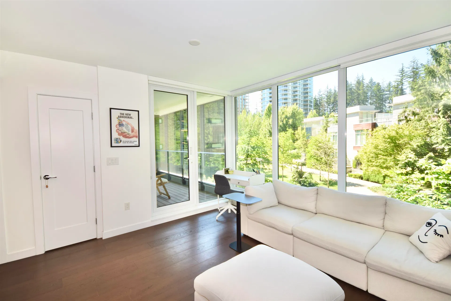 Photo 4 of 19 at #304 – 5629 Birney Avenue