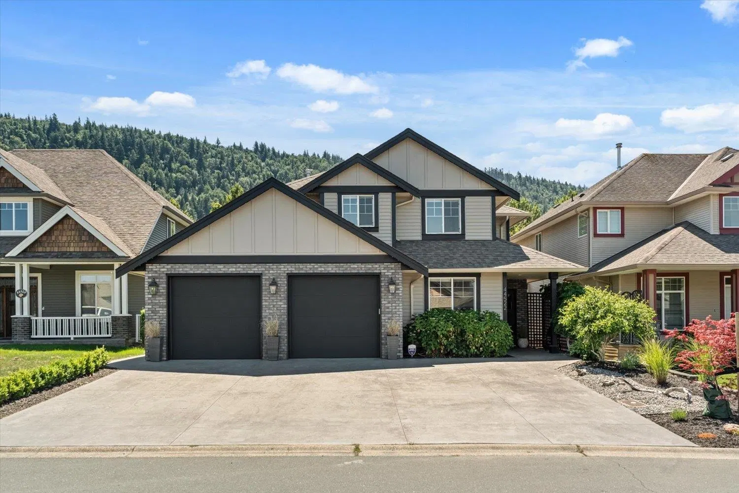 Photo 1 of 39 at 44522 Mclaren Drive