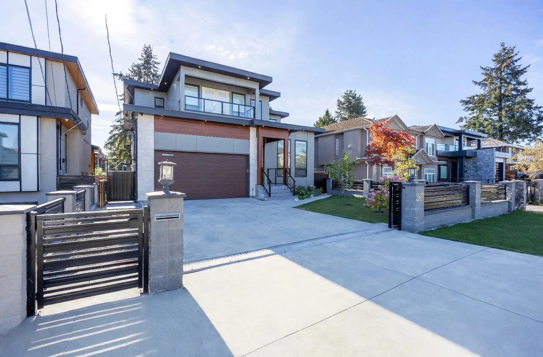 Photo 2 of 35 at 7830 16th Avenue