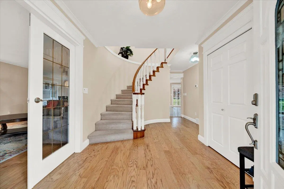 Photo 5 of 40 at 15017 73a Avenue
