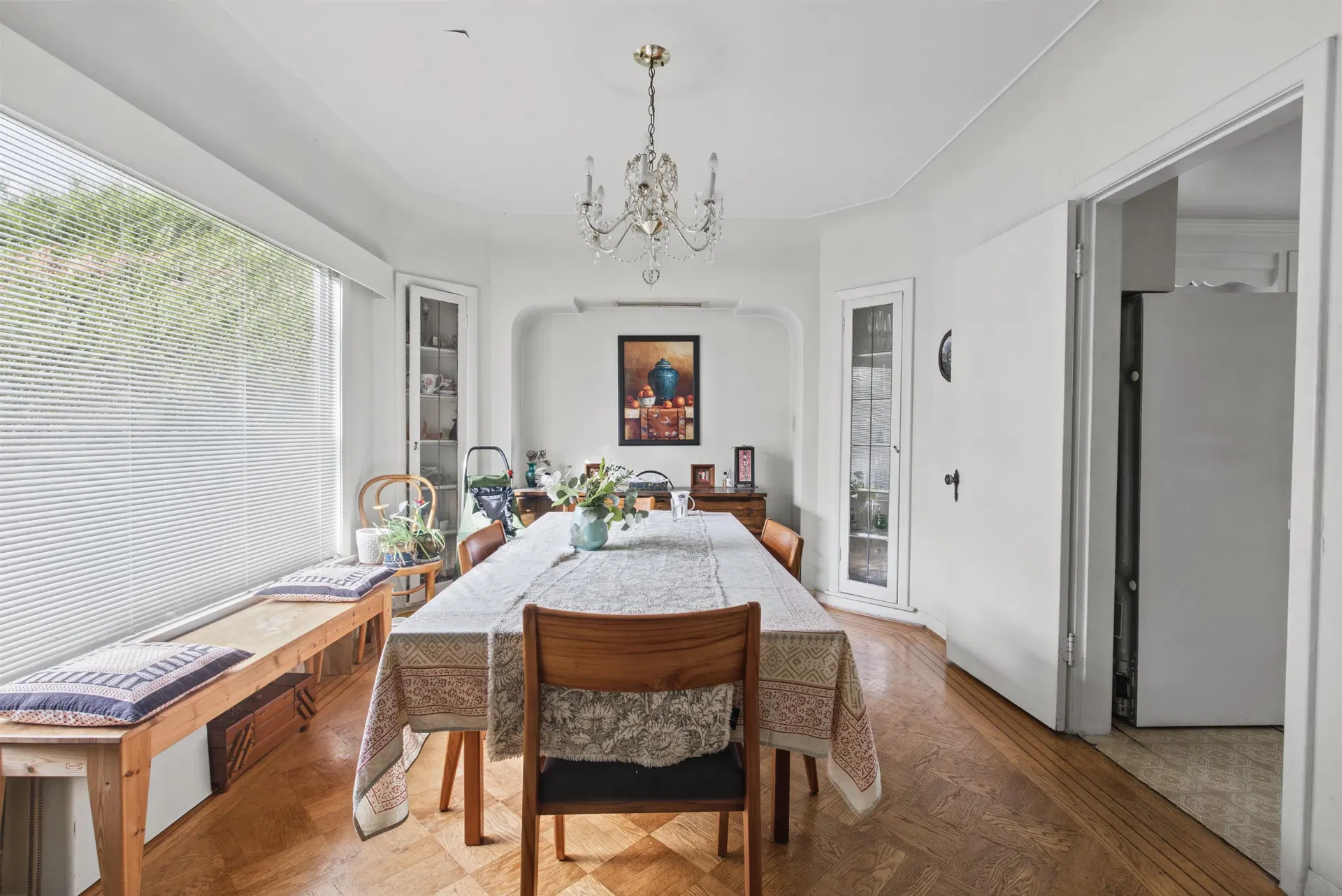 Photo 3 of 16 at 455 W 29th Avenue