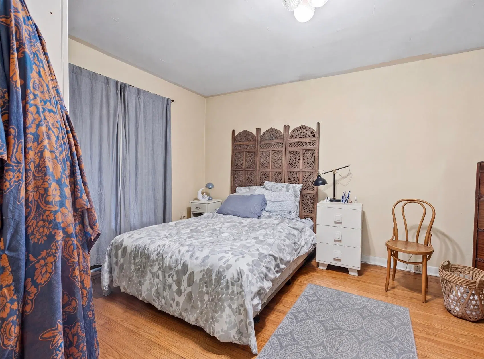 Photo 5 of 16 at 455 W 29th Avenue