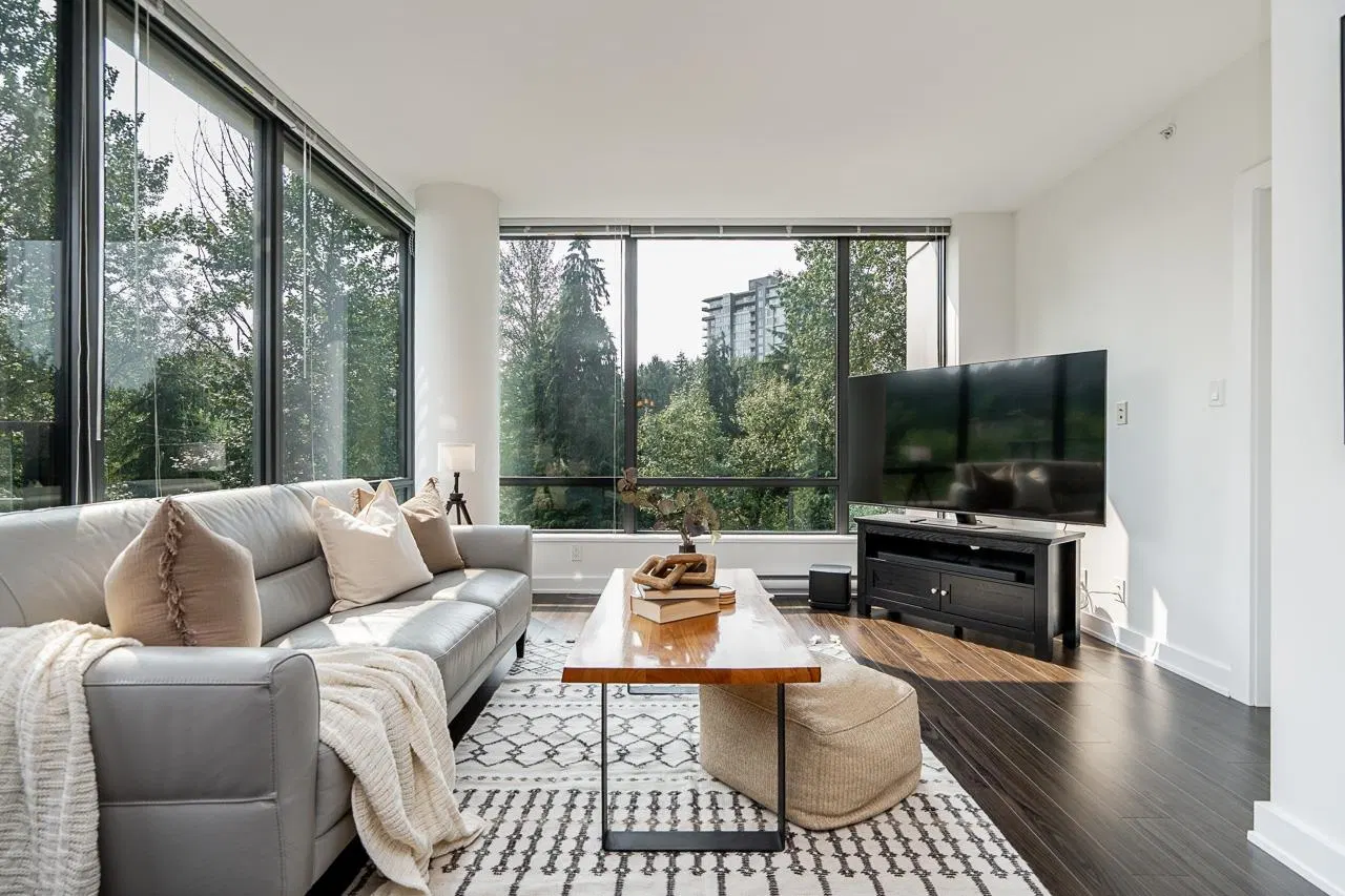 Photo 4 of 37 at #601 – 301 Capilano Road